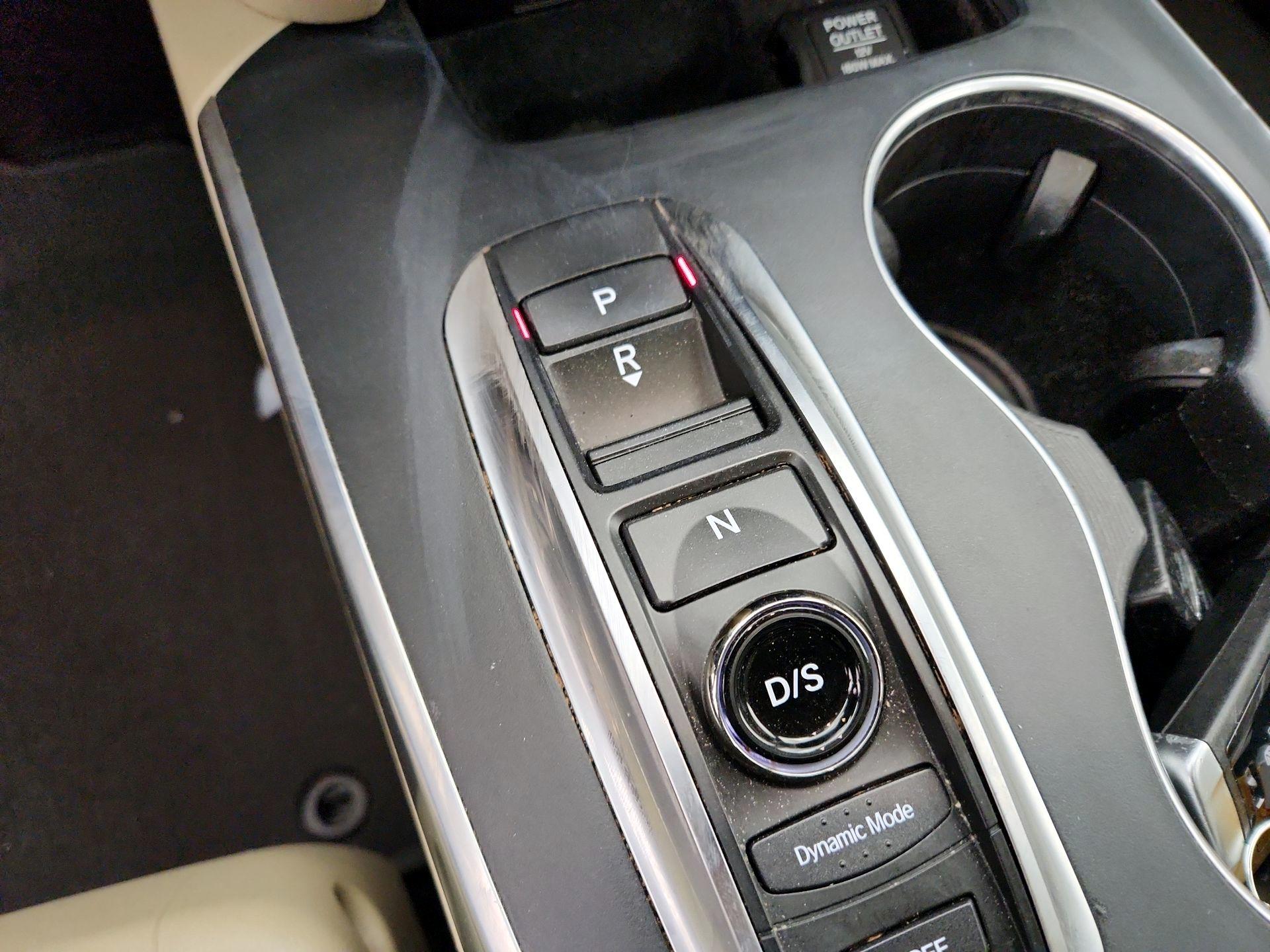 Thumbnail: 2020 Acura MDX - 18