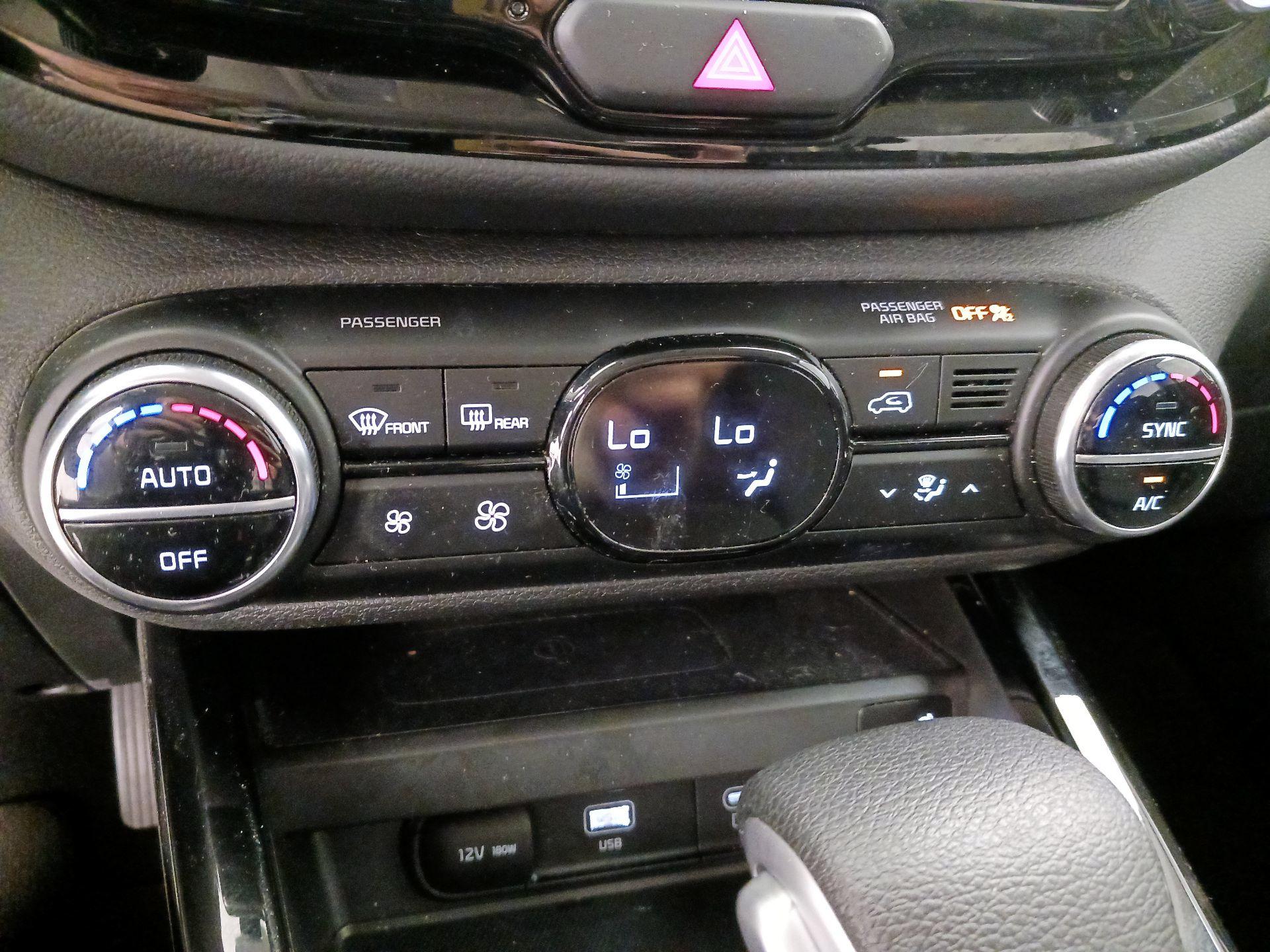 Thumbnail: 2023 Kia Soul - 17