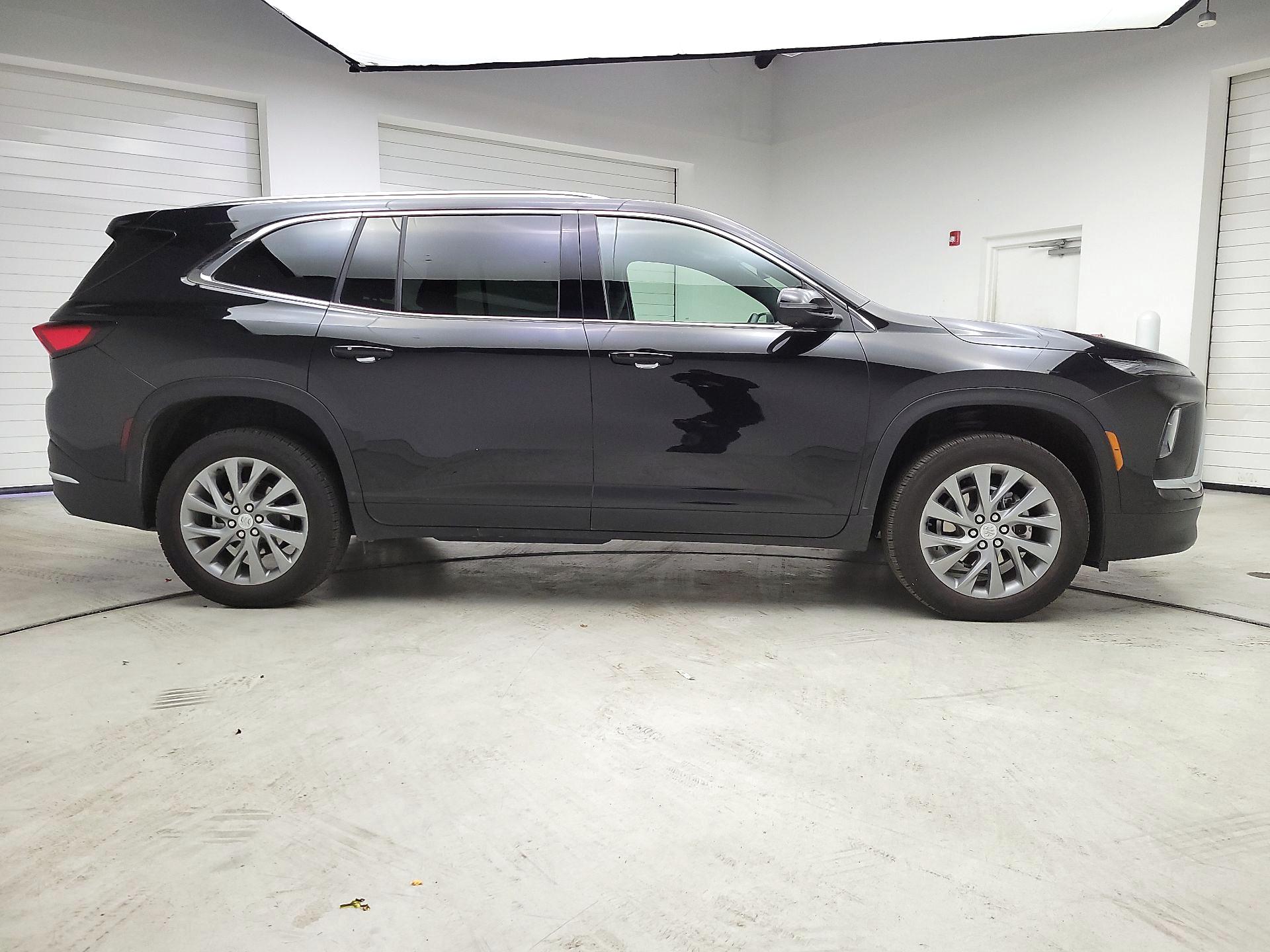 Thumbnail: 2025 Buick Enclave - 4