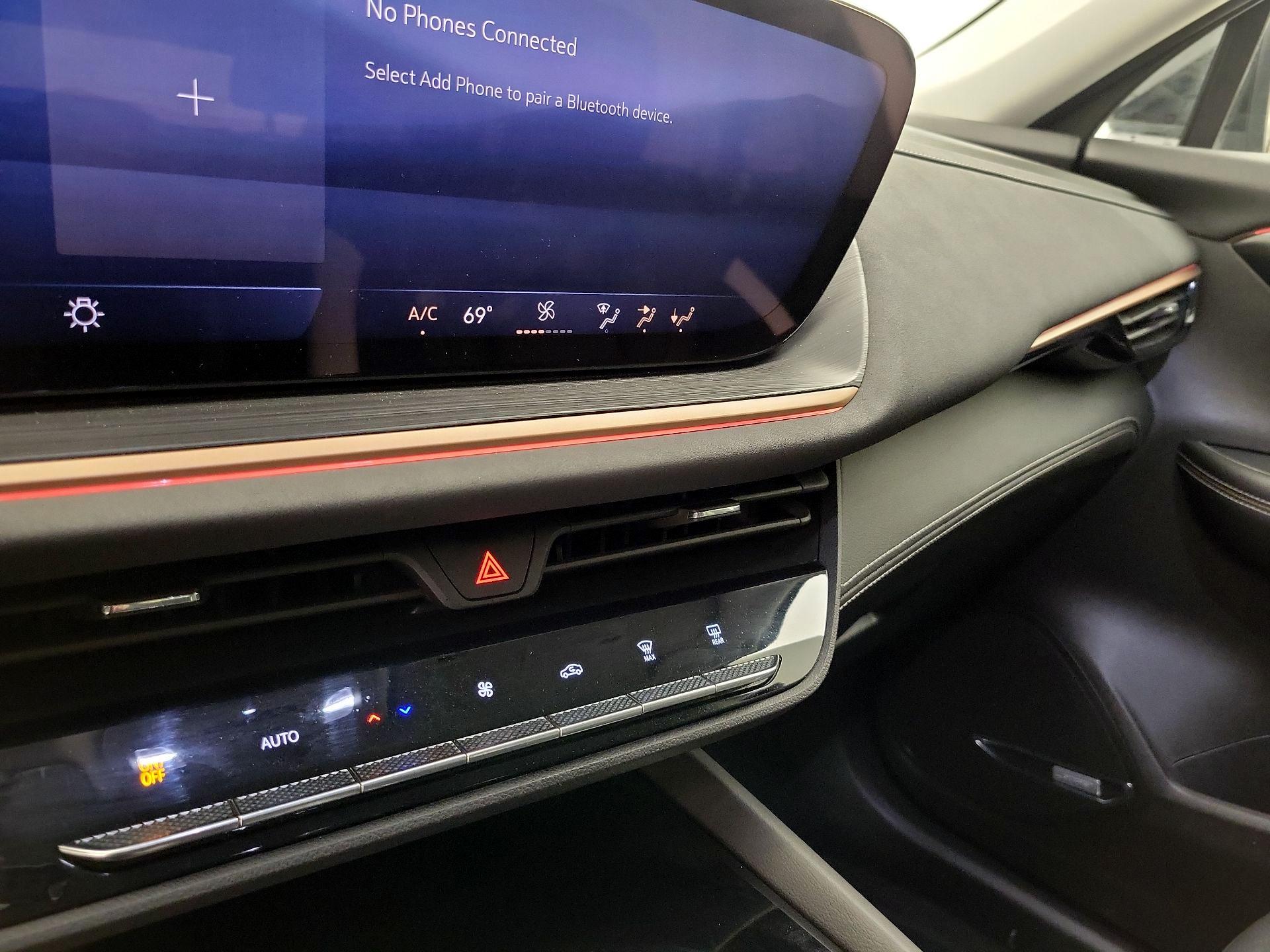 Thumbnail: 2025 Buick Envision - 17