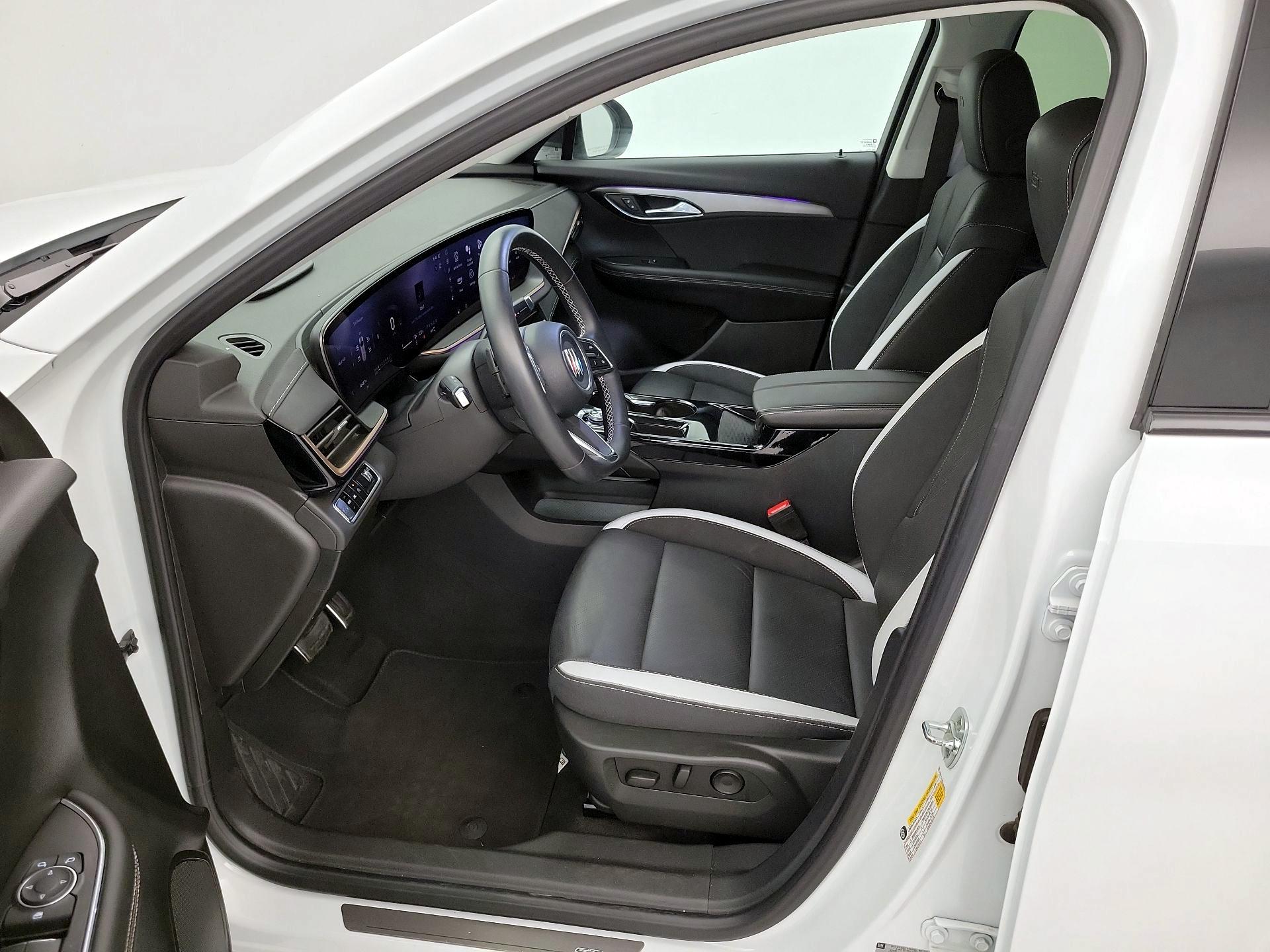 Thumbnail: 2025 Buick Envision - 11