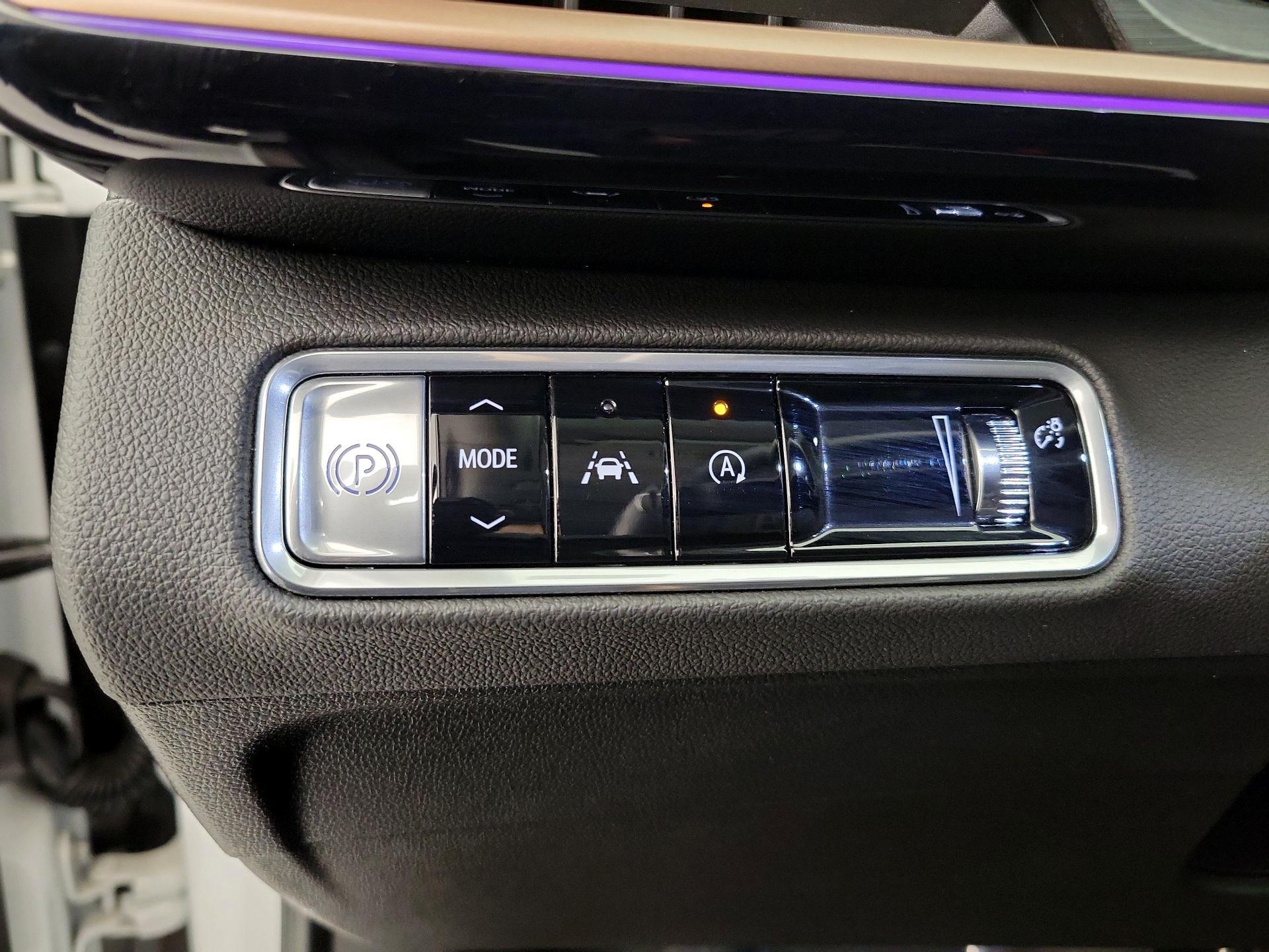 Thumbnail: 2025 Buick Envision - 13