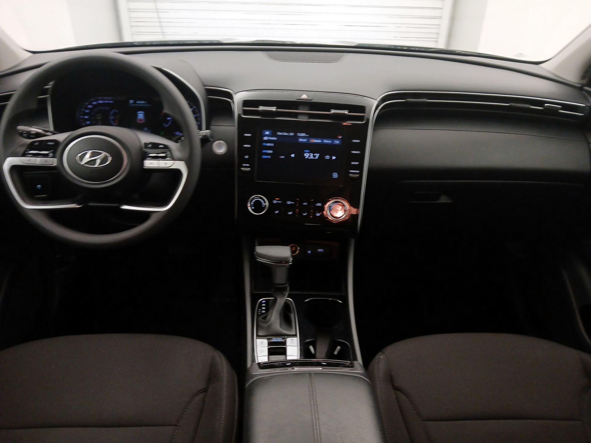 Thumbnail: 2023 Hyundai Tucson - 9