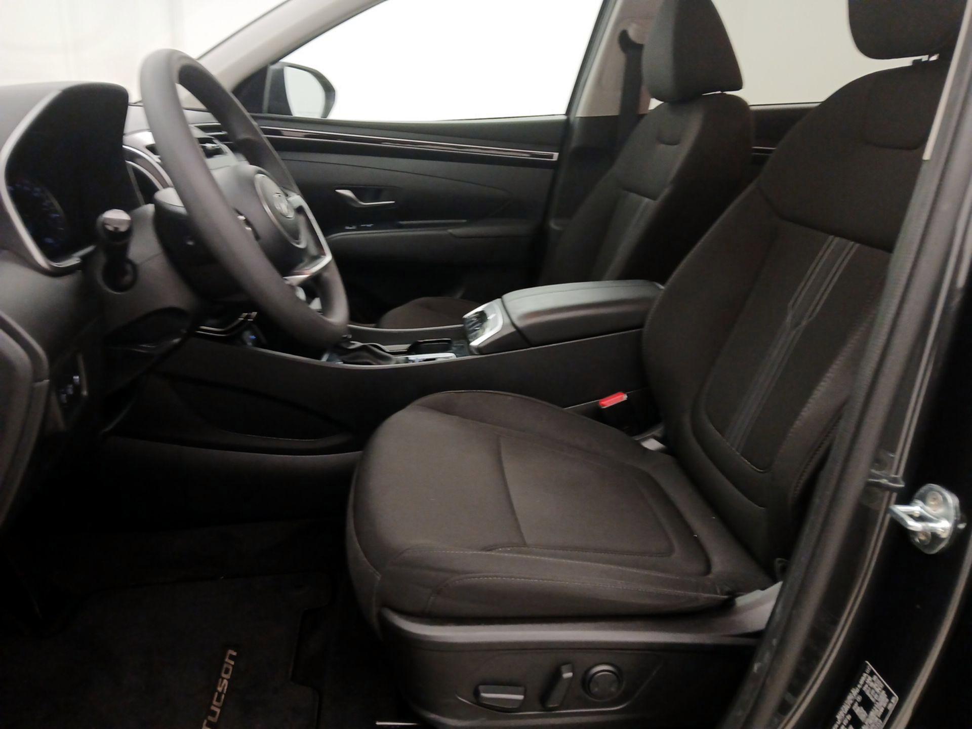 Thumbnail: 2023 Hyundai Tucson - 11