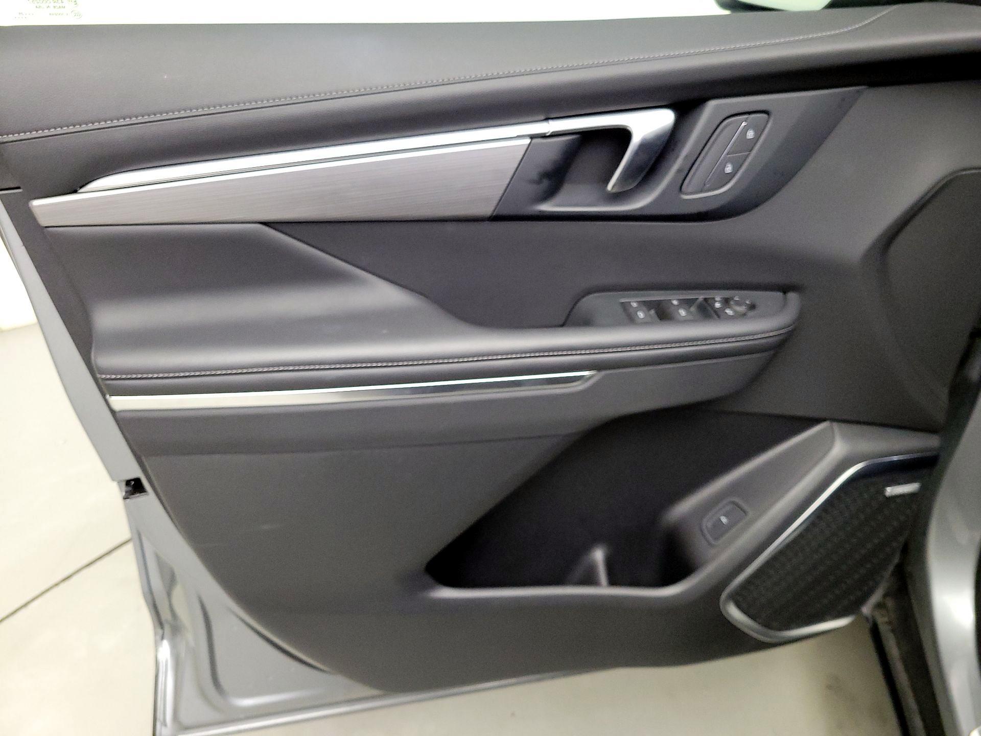 Thumbnail: 2025 Buick Enclave - 12