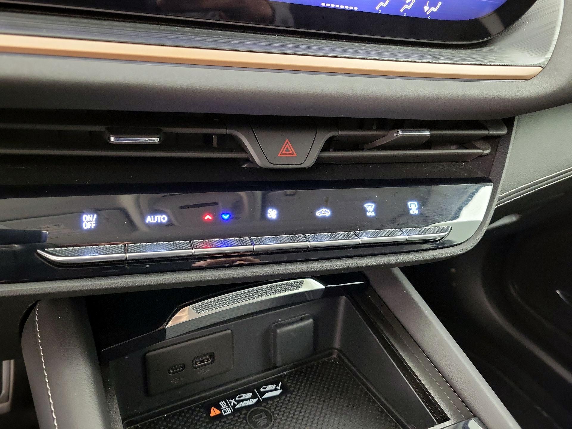 Thumbnail: 2025 Buick Envision - 17