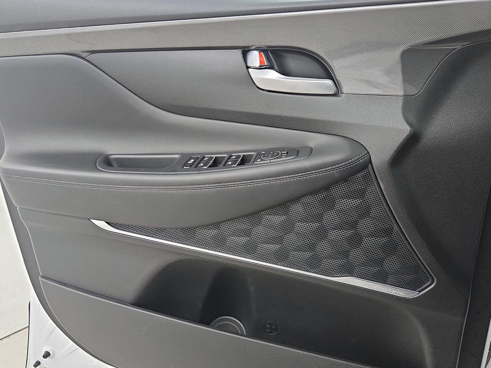 Thumbnail: 2023 Hyundai Santa Fe - 12