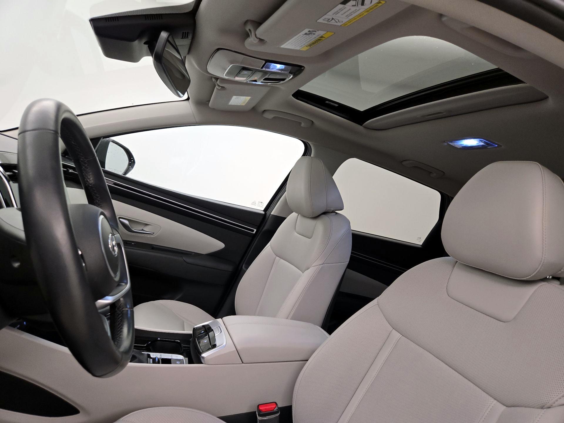 Thumbnail: 2023 Hyundai Tucson - 19