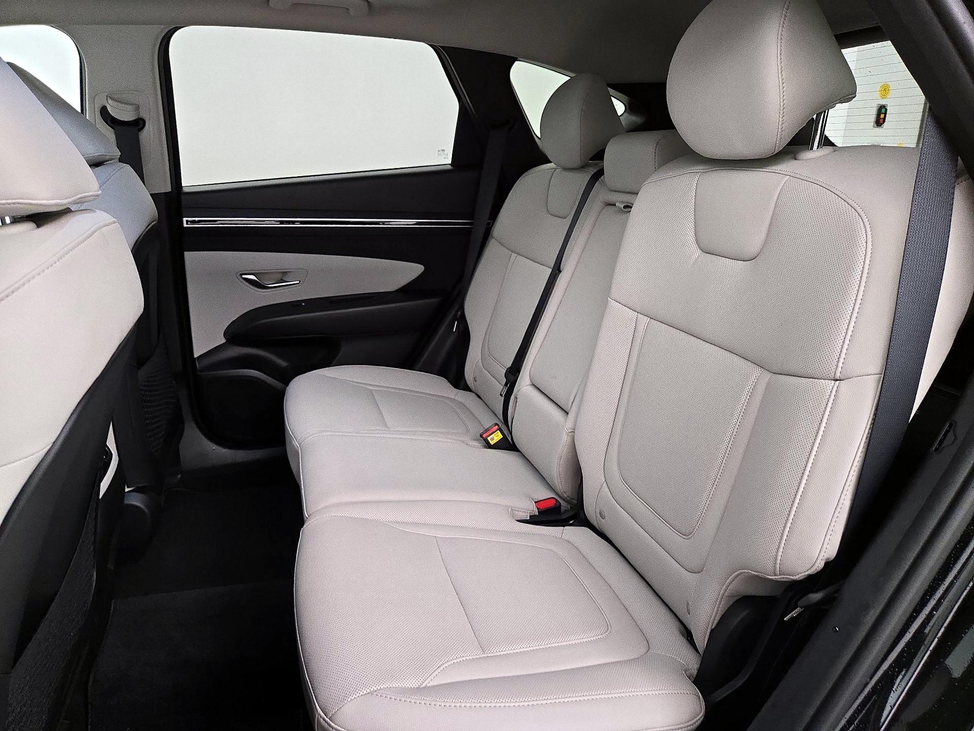 Thumbnail: 2023 Hyundai Tucson - 20