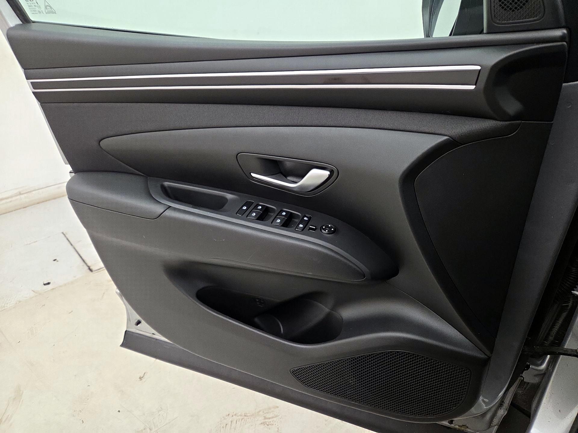 Thumbnail: 2023 Hyundai Tucson - 12