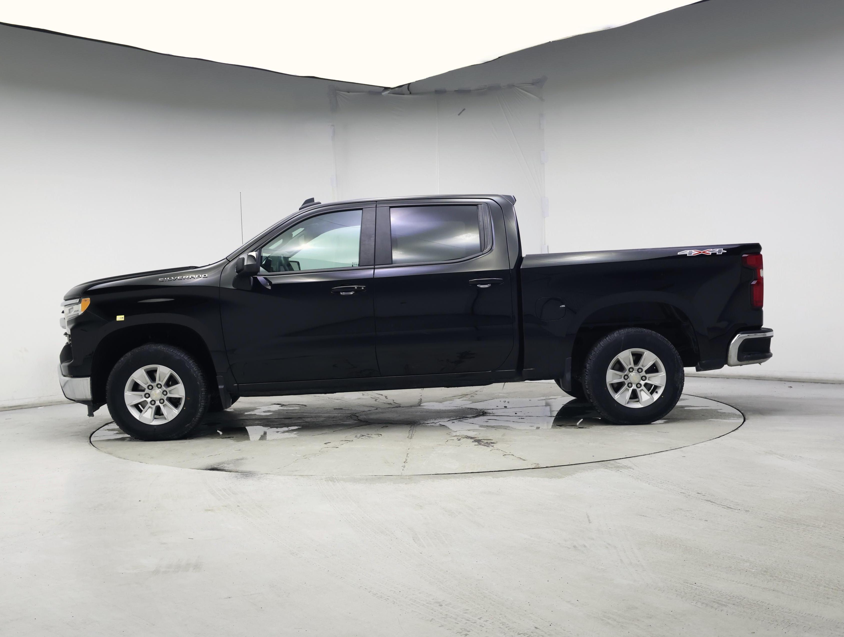 Thumbnail: 2022 Chevrolet Silverado 1500 - 3