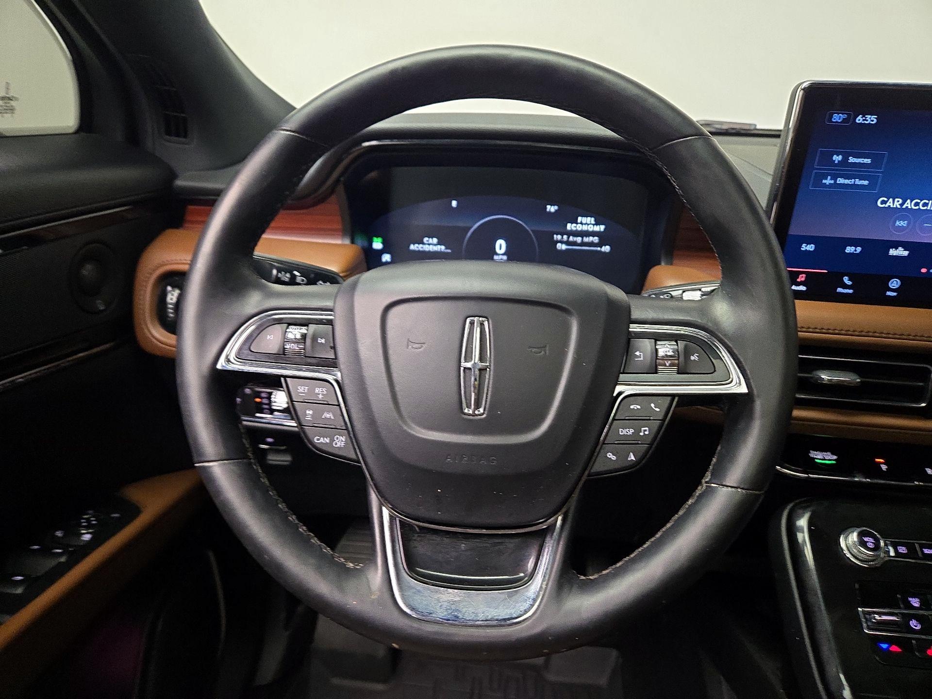 Thumbnail: 2022 Lincoln Nautilus - 10