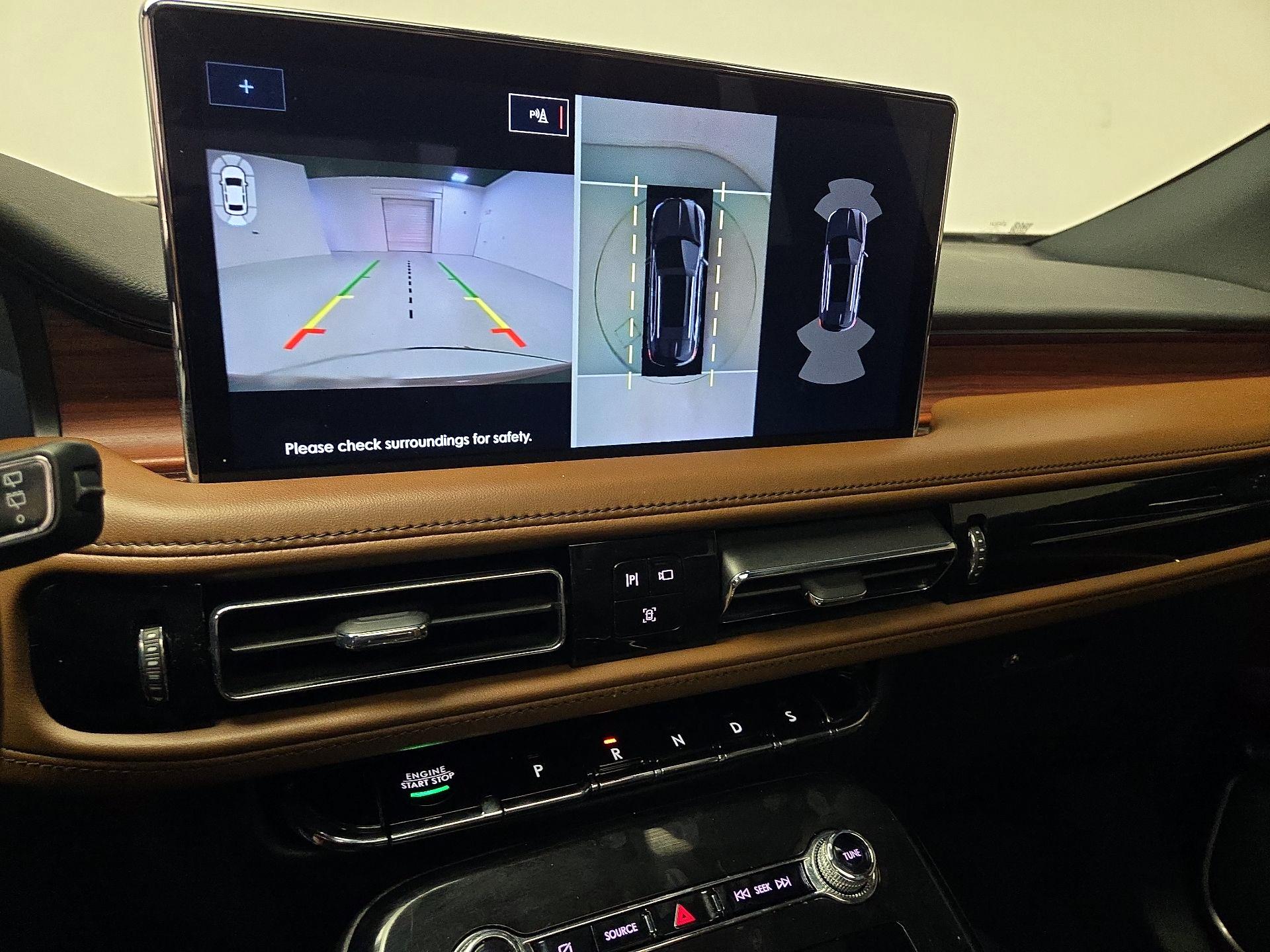 Thumbnail: 2022 Lincoln Nautilus - 15