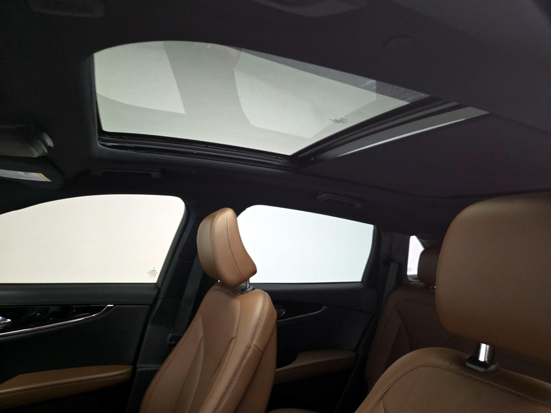 Thumbnail: 2022 Lincoln Nautilus - 20