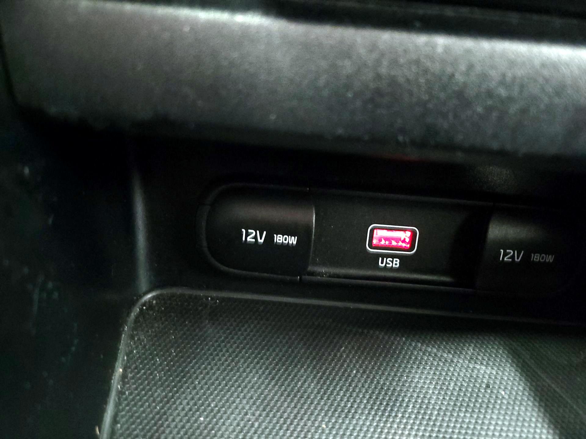 Thumbnail: 2023 Kia Forte - 18