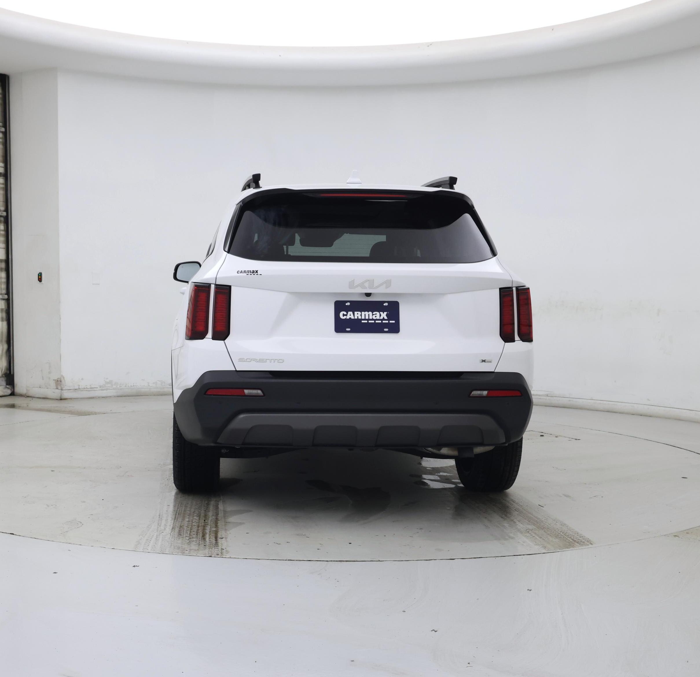 Thumbnail: 2023 Kia Sorento - 6