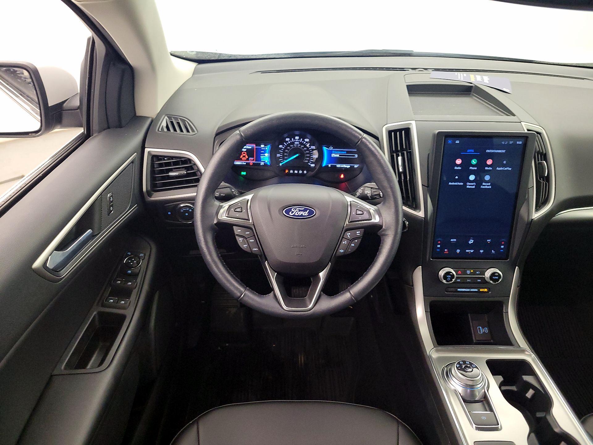 Thumbnail: 2022 Ford Edge - 10