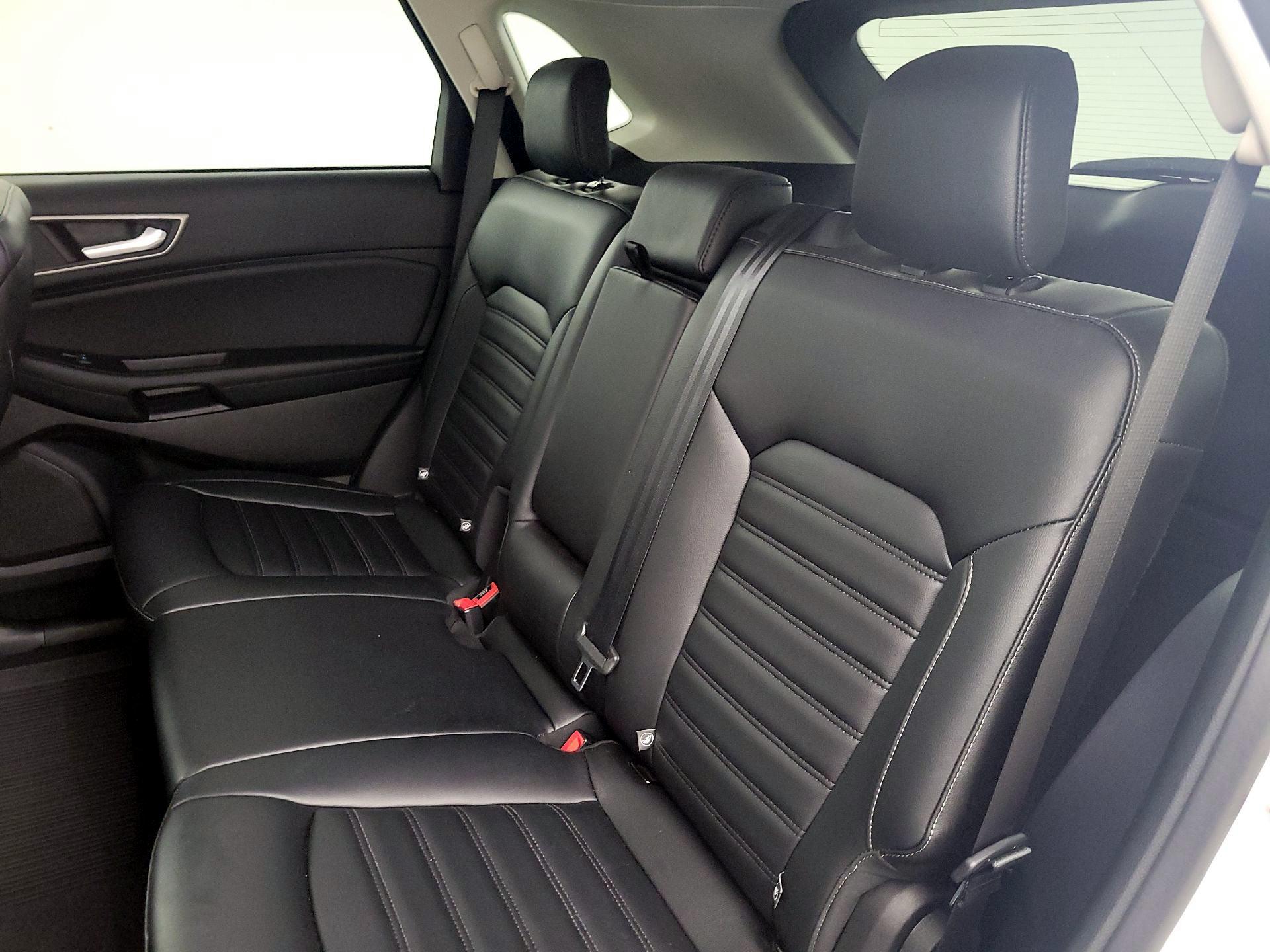 Thumbnail: 2022 Ford Edge - 19