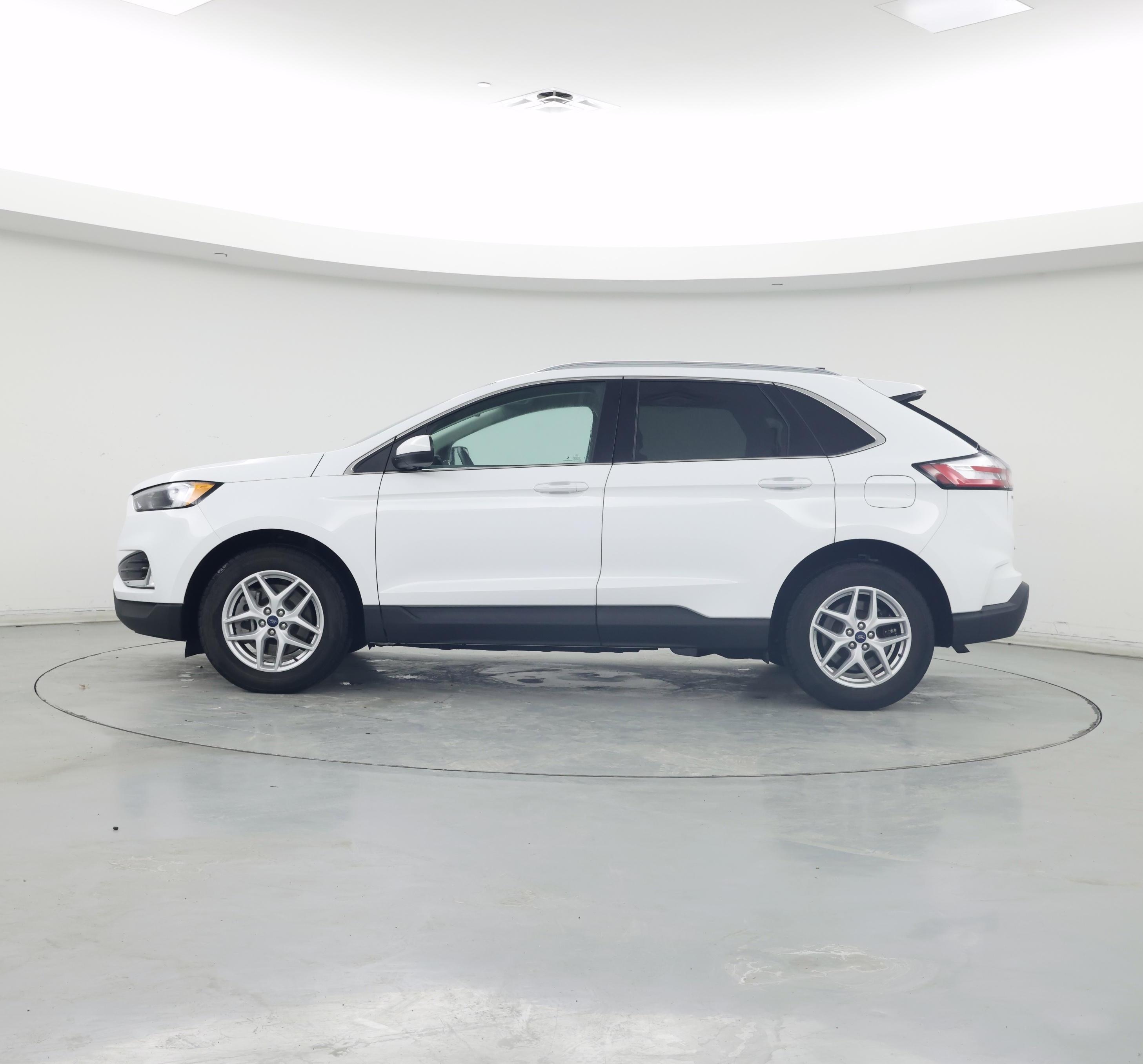 Thumbnail: 2022 Ford Edge - 3