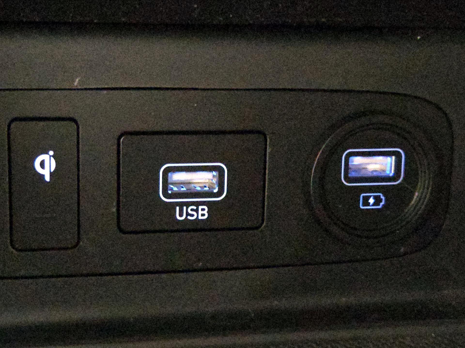 Thumbnail: 2023 Hyundai Sonata - 19