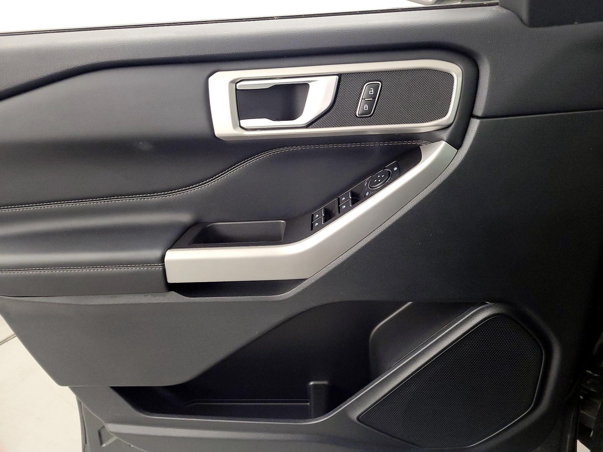 Thumbnail: 2023 Ford Explorer - 12