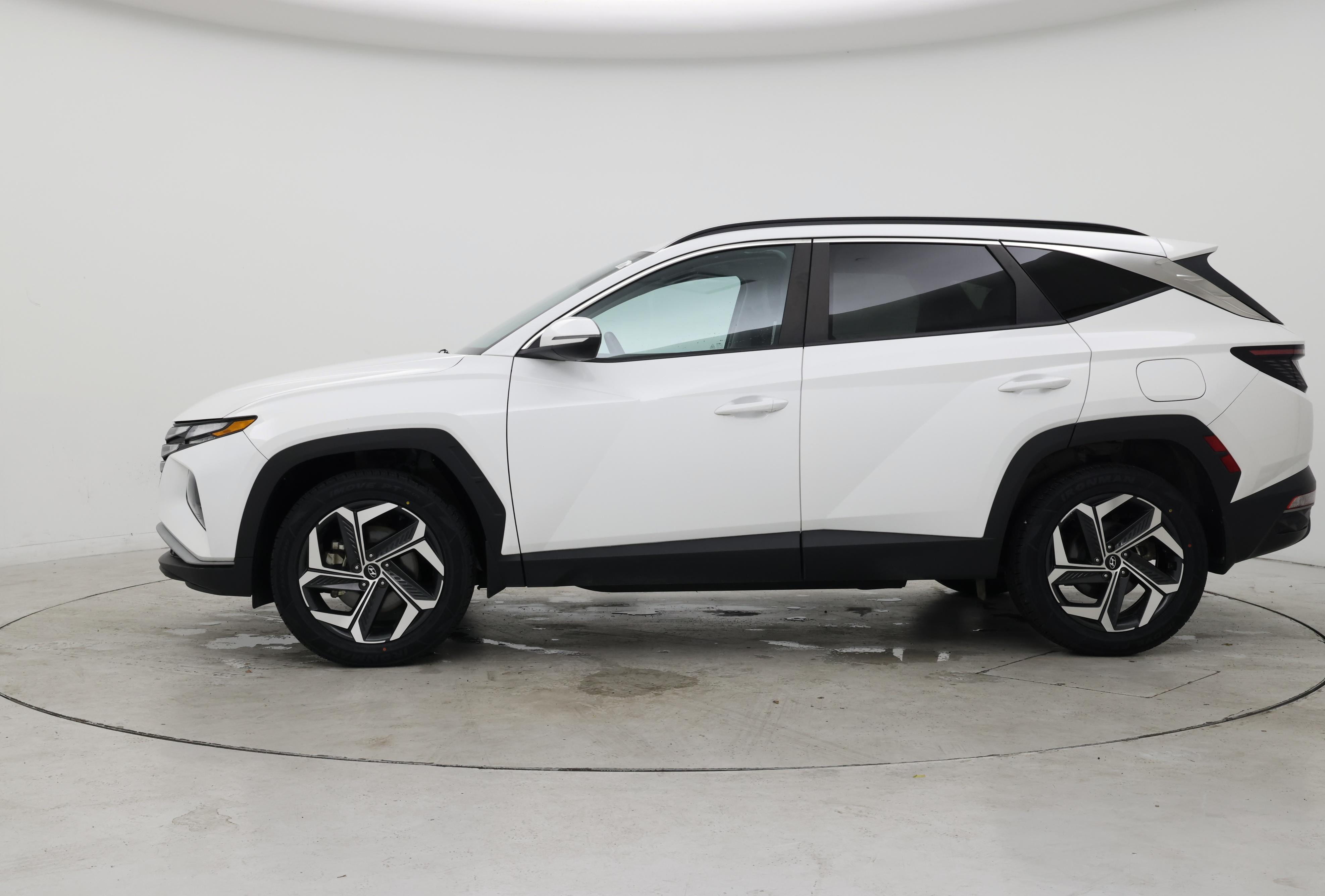 Thumbnail: 2023 Hyundai Tucson - 3