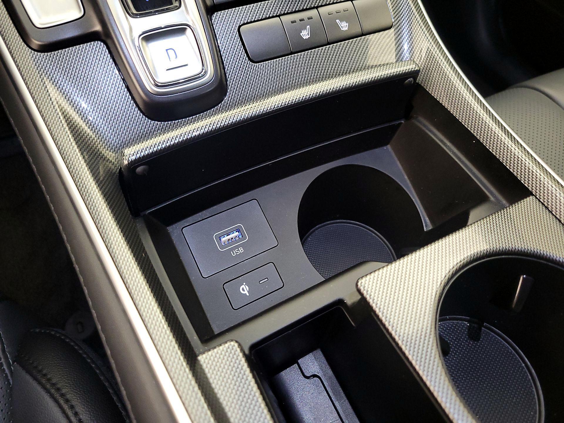 Thumbnail: 2022 Hyundai Santa Fe - 18