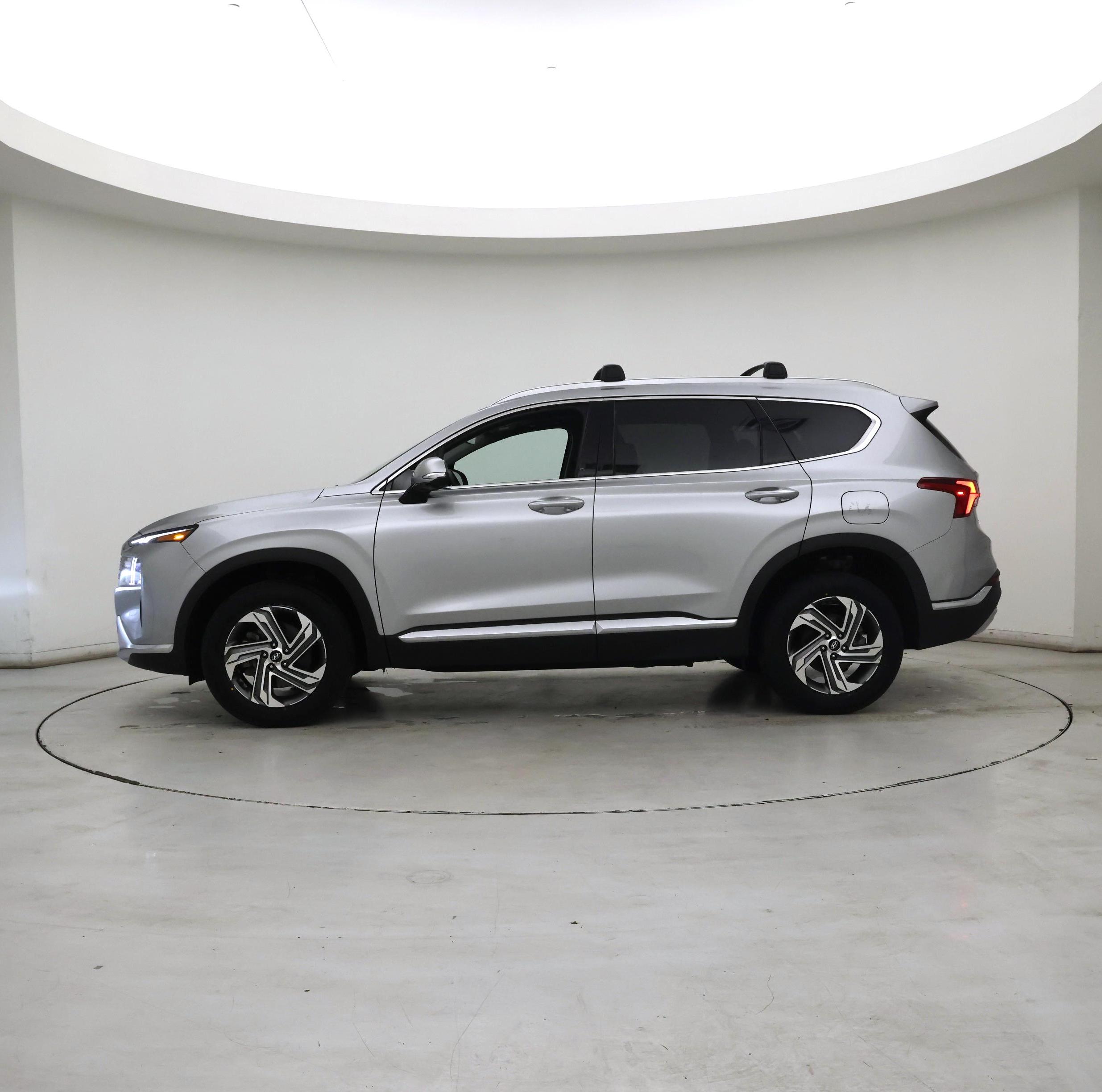 Thumbnail: 2022 Hyundai Santa Fe - 3