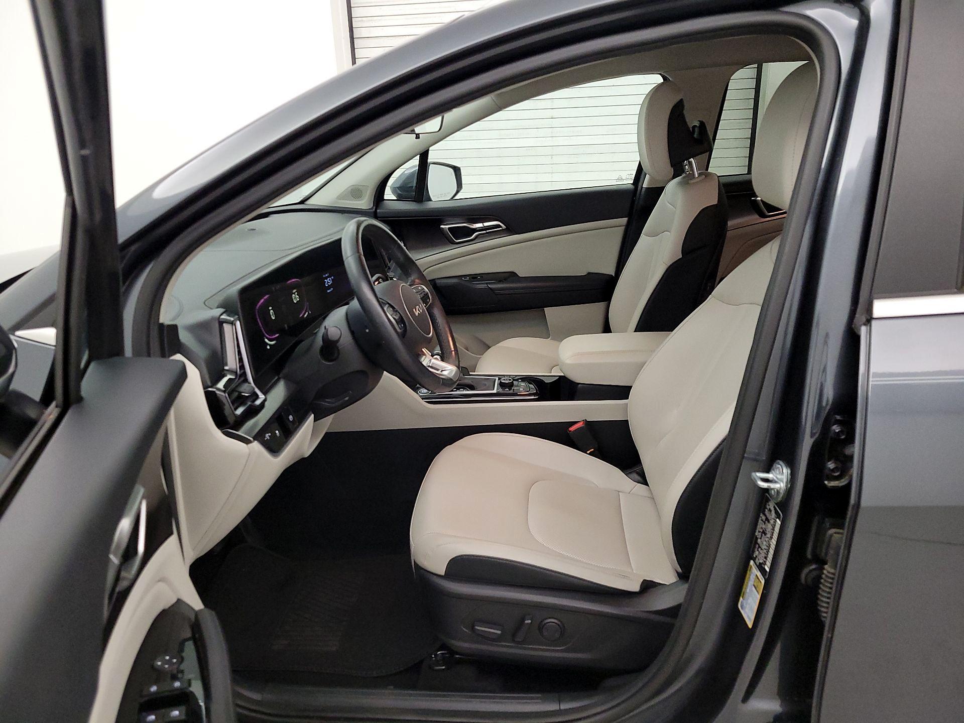 Thumbnail: 2023 Kia Sportage - 11