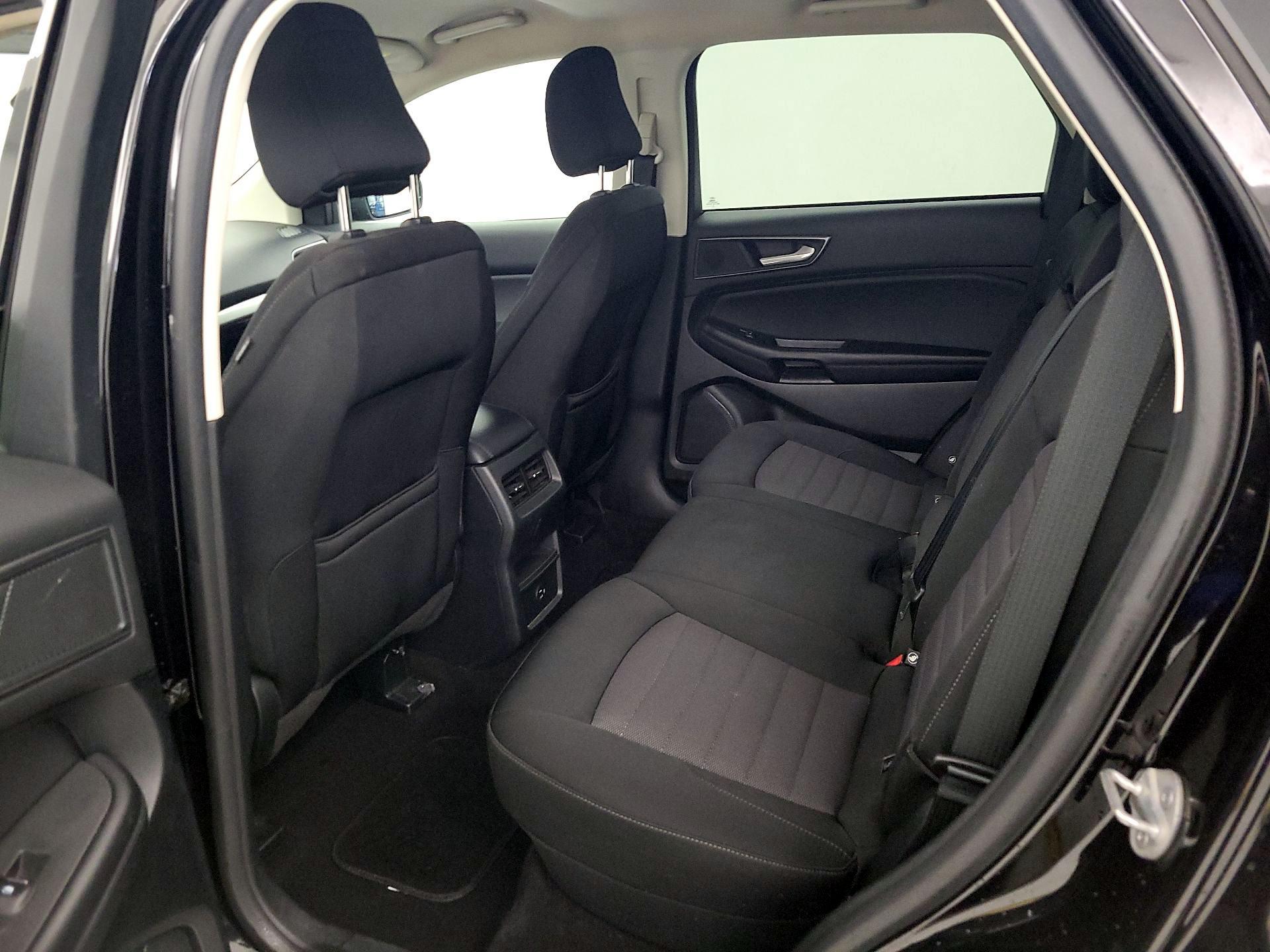 Thumbnail: 2022 Ford Edge - 20