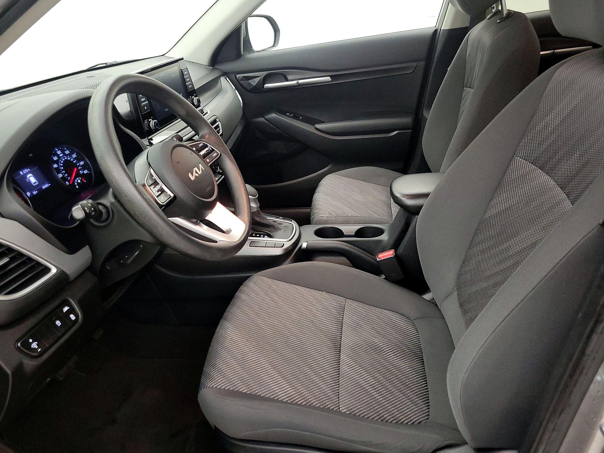 Thumbnail: 2023 Kia Seltos - 11