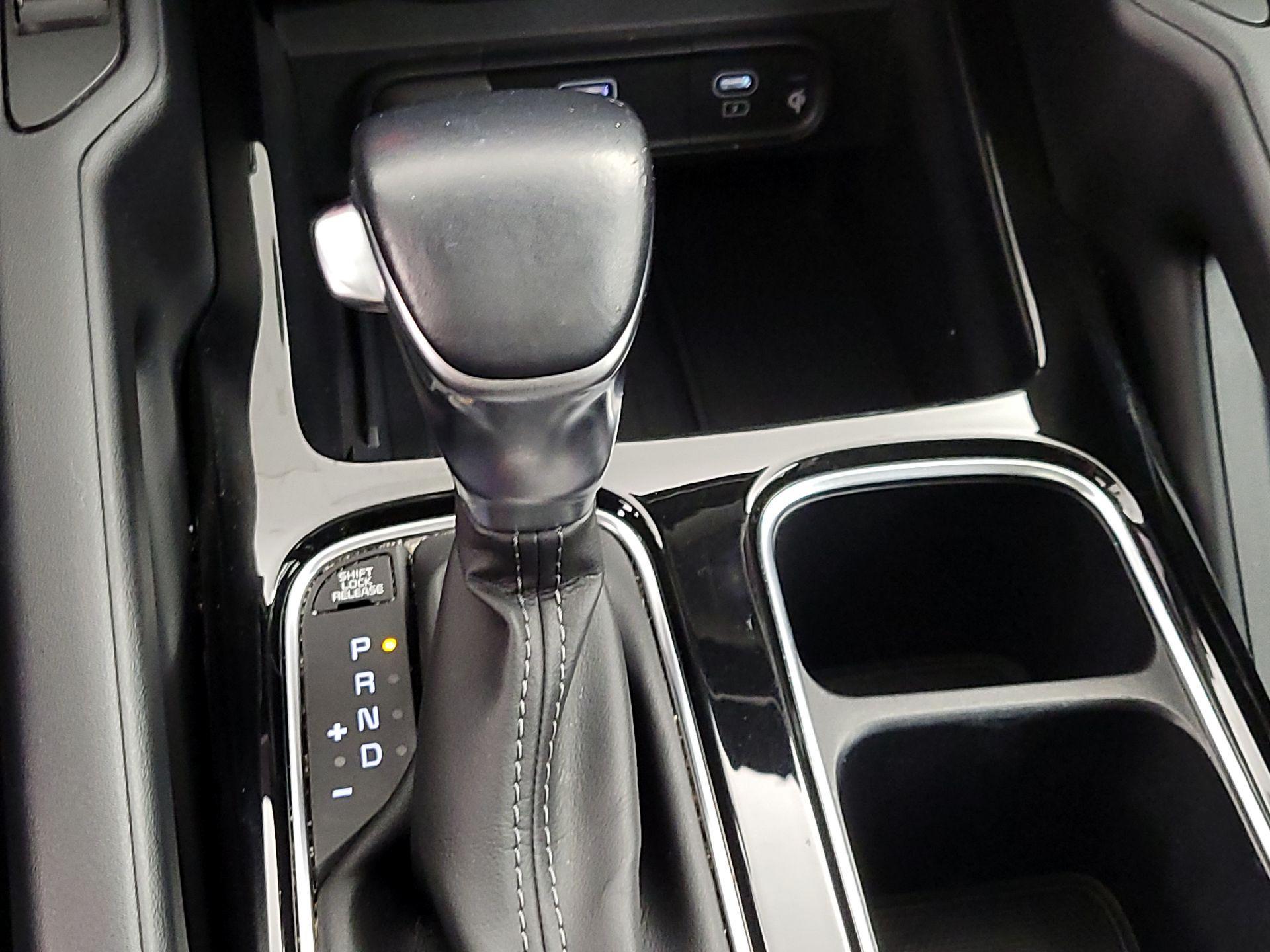 Thumbnail: 2023 Kia Telluride - 18