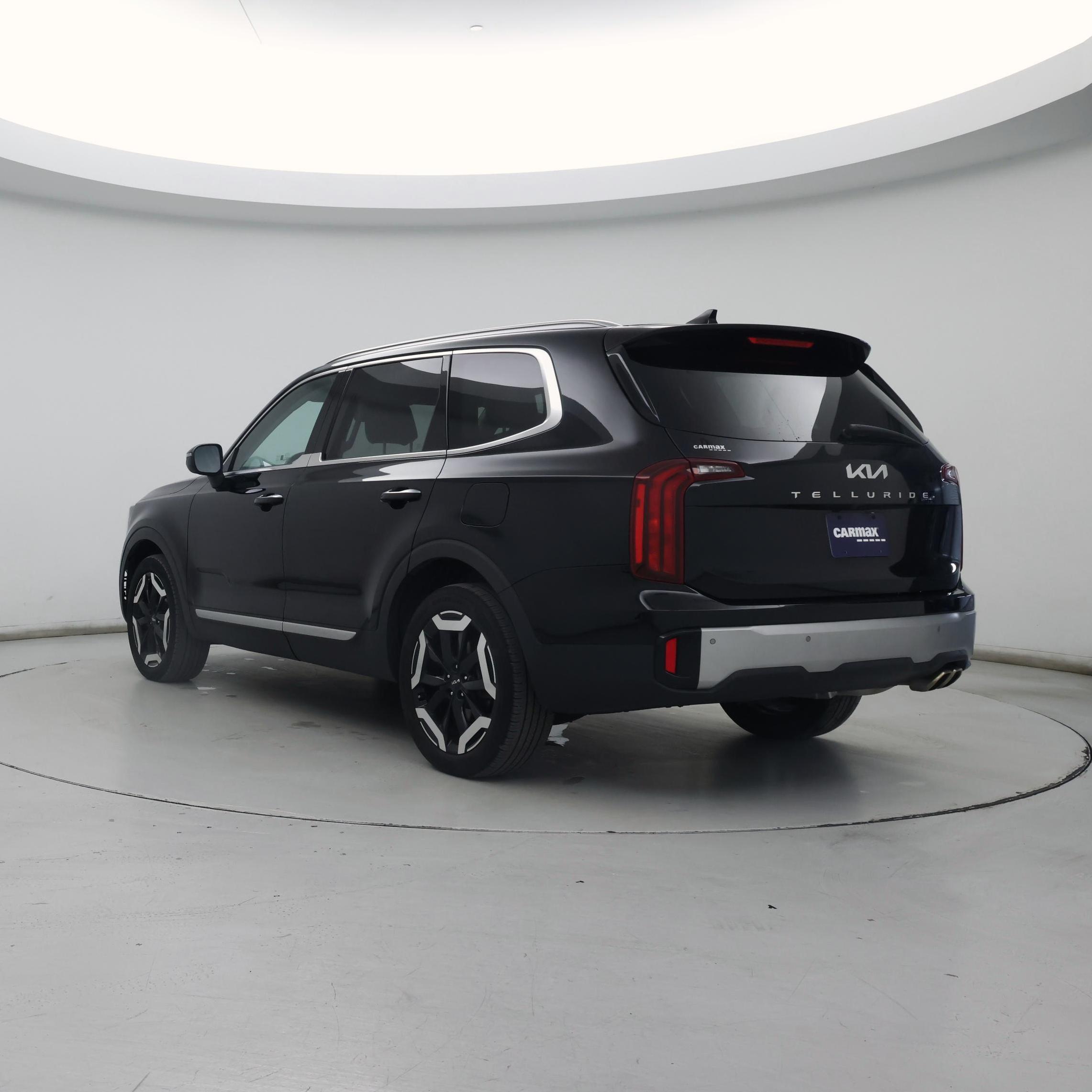 Thumbnail: 2023 Kia Telluride - 2