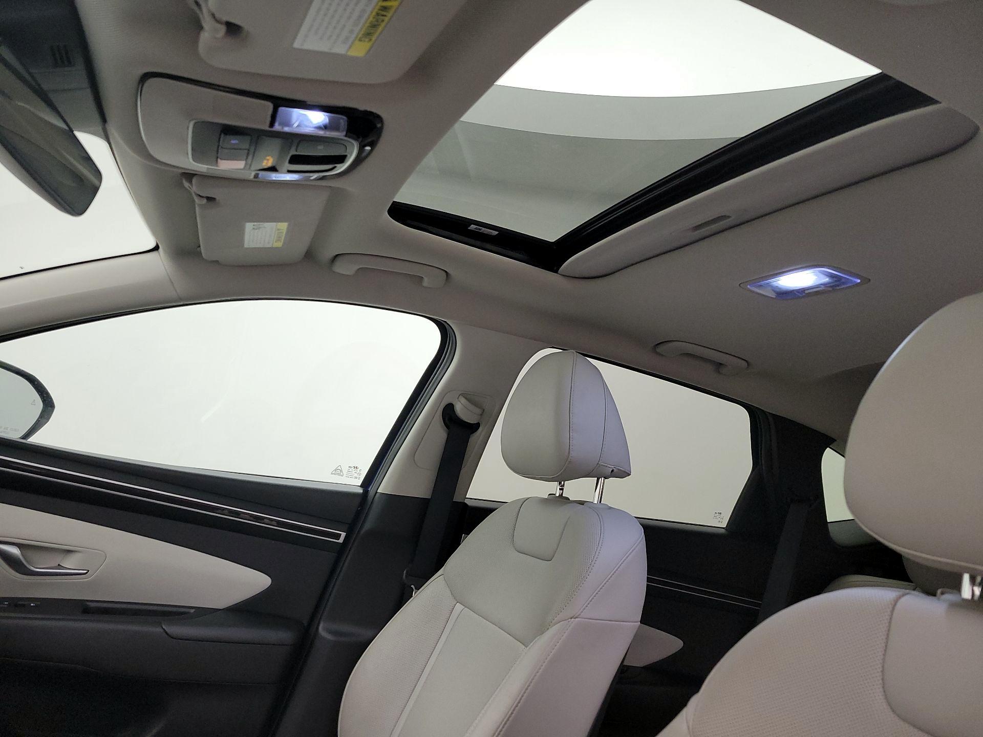 Thumbnail: 2023 Hyundai Tucson - 19