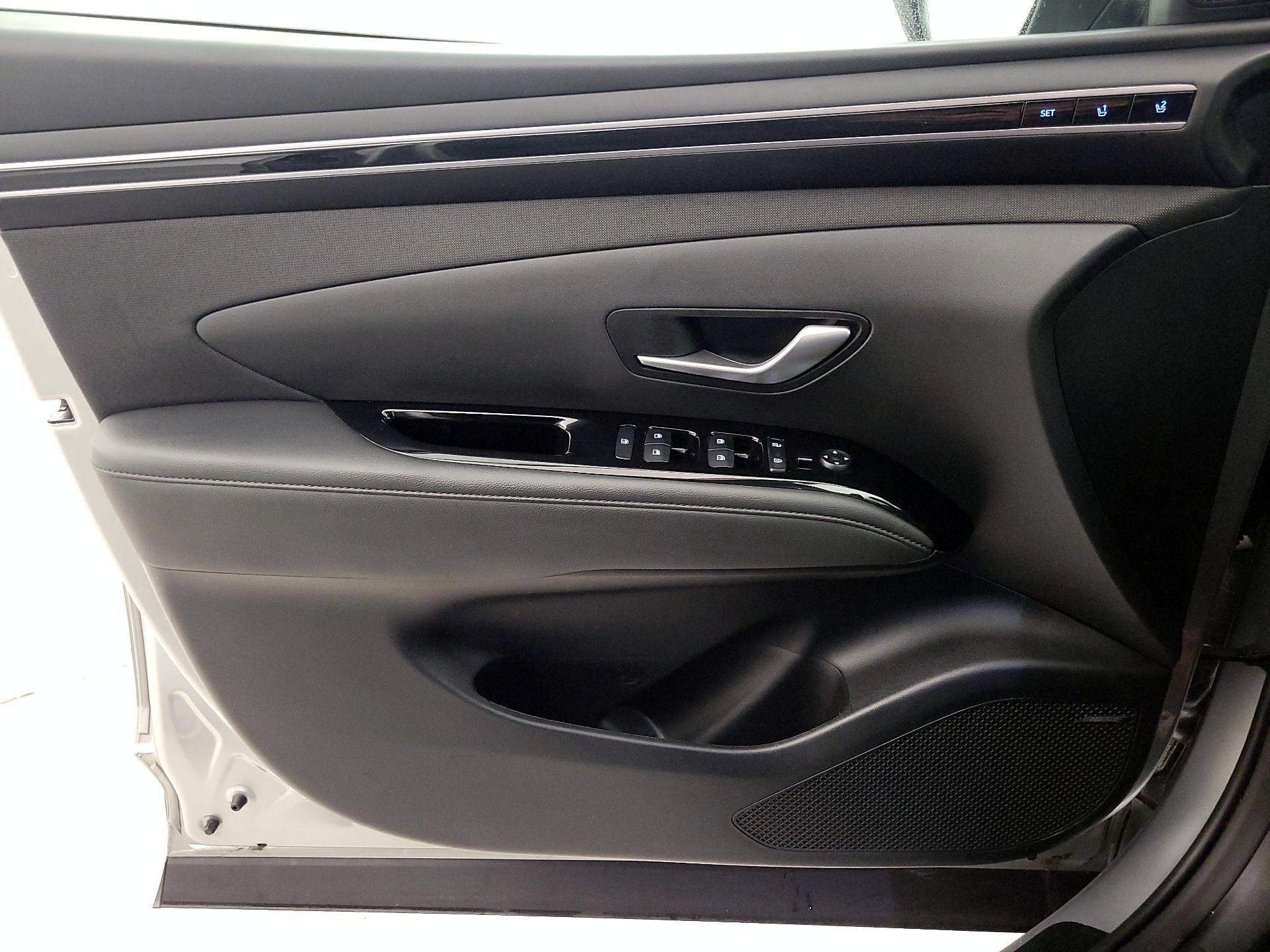 Thumbnail: 2023 Hyundai Tucson - 12