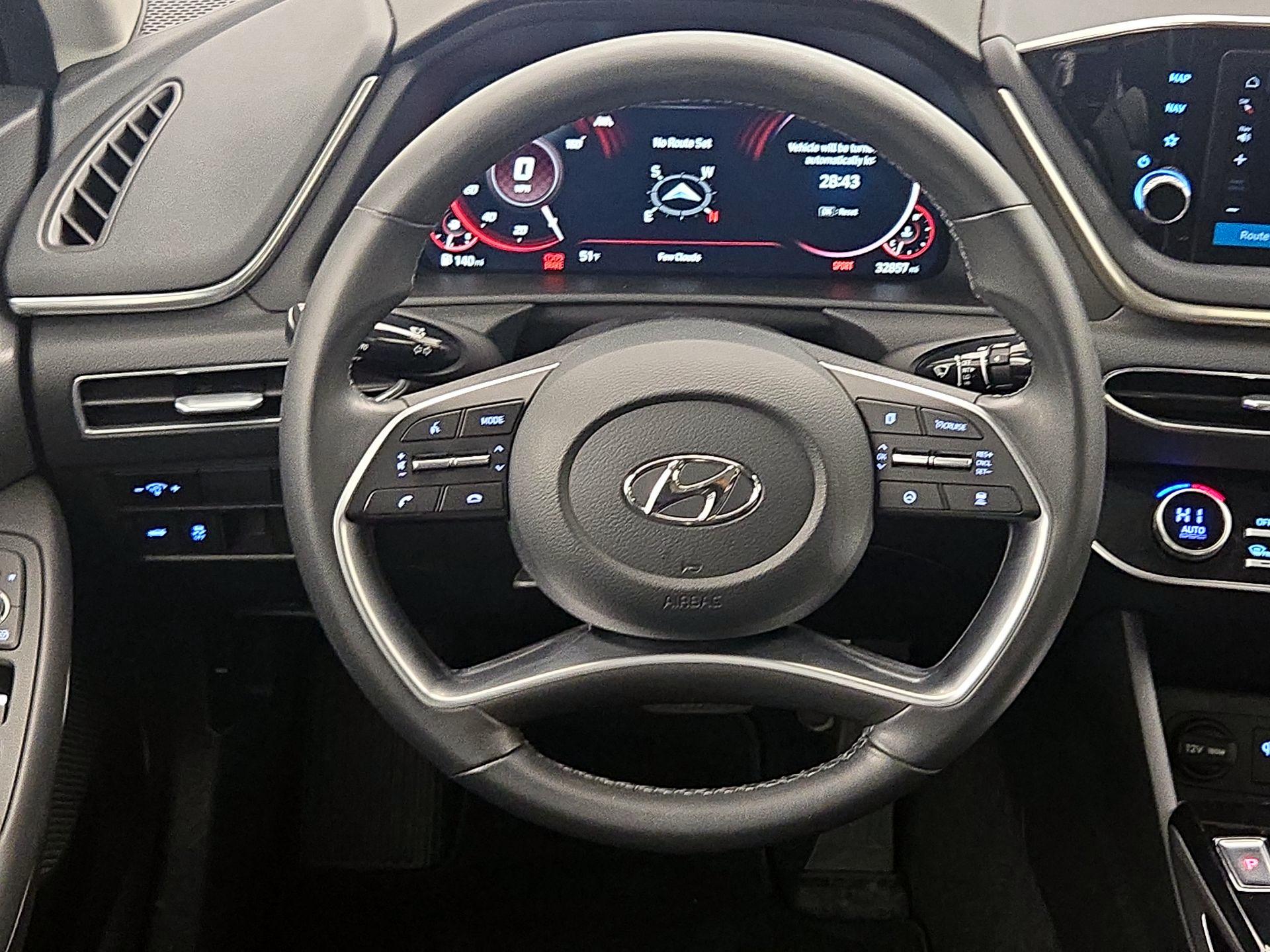 Thumbnail: 2023 Hyundai Sonata - 10