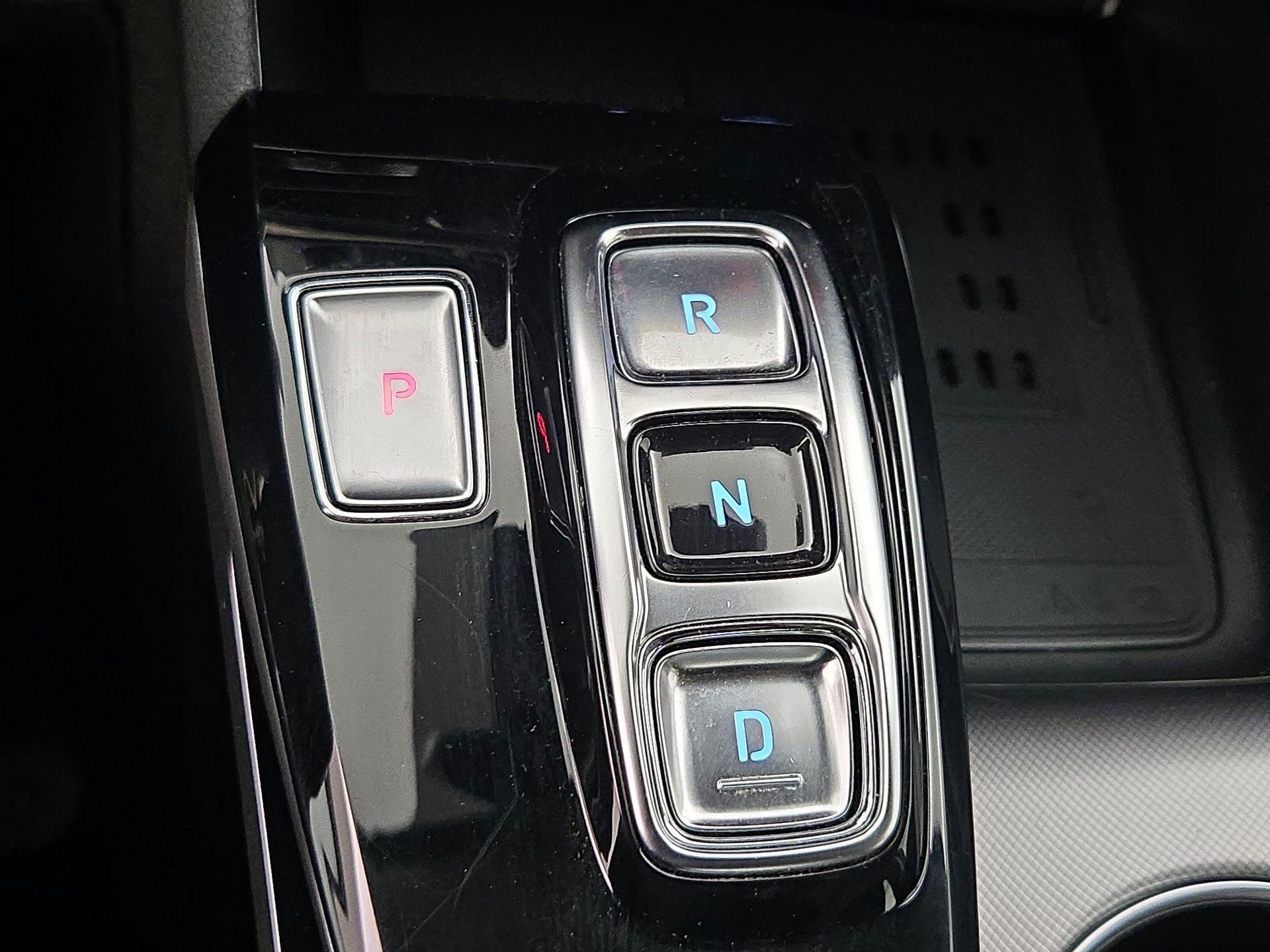 Thumbnail: 2023 Hyundai Sonata - 18