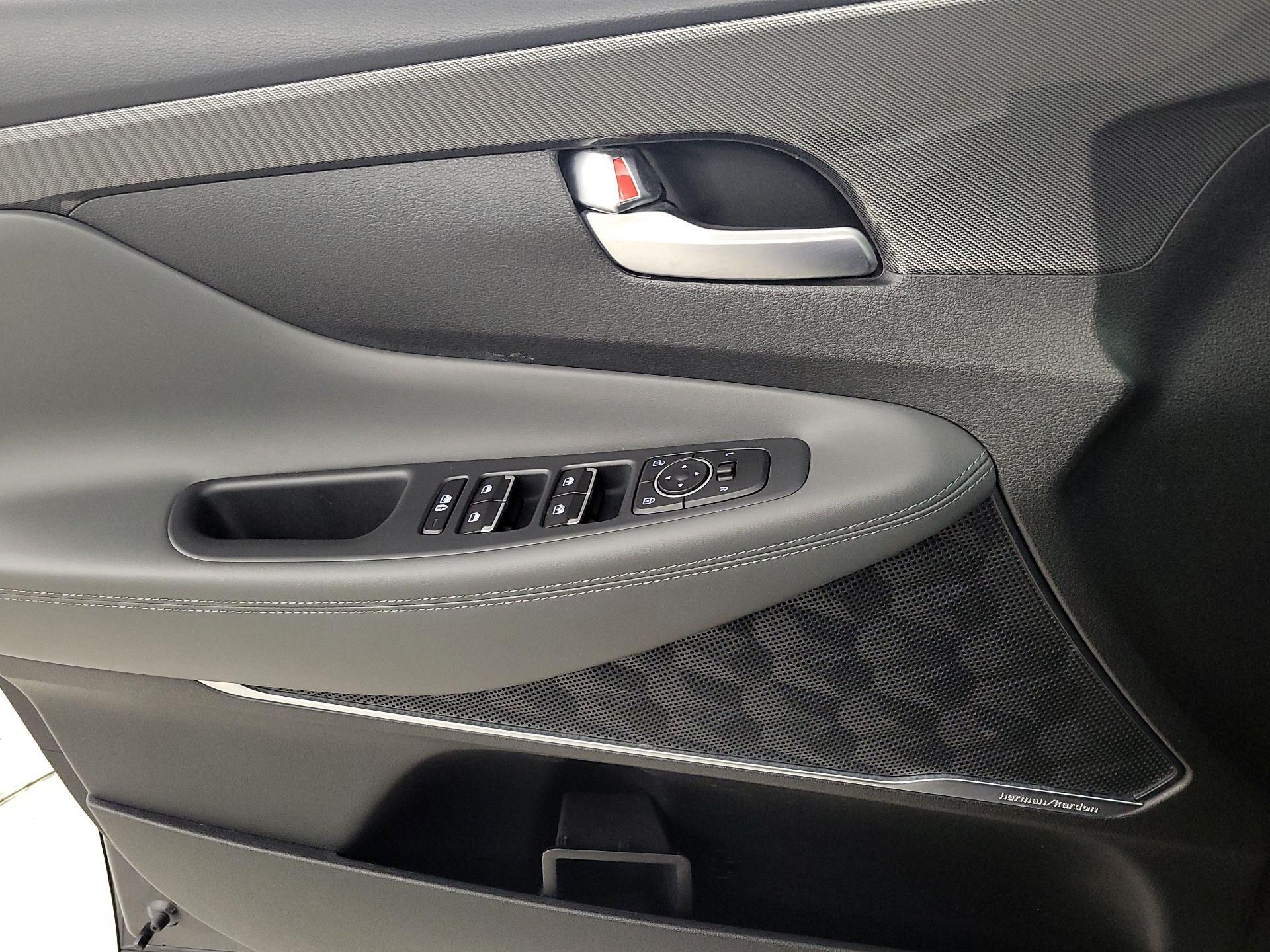 Thumbnail: 2023 Hyundai Santa Fe - 12