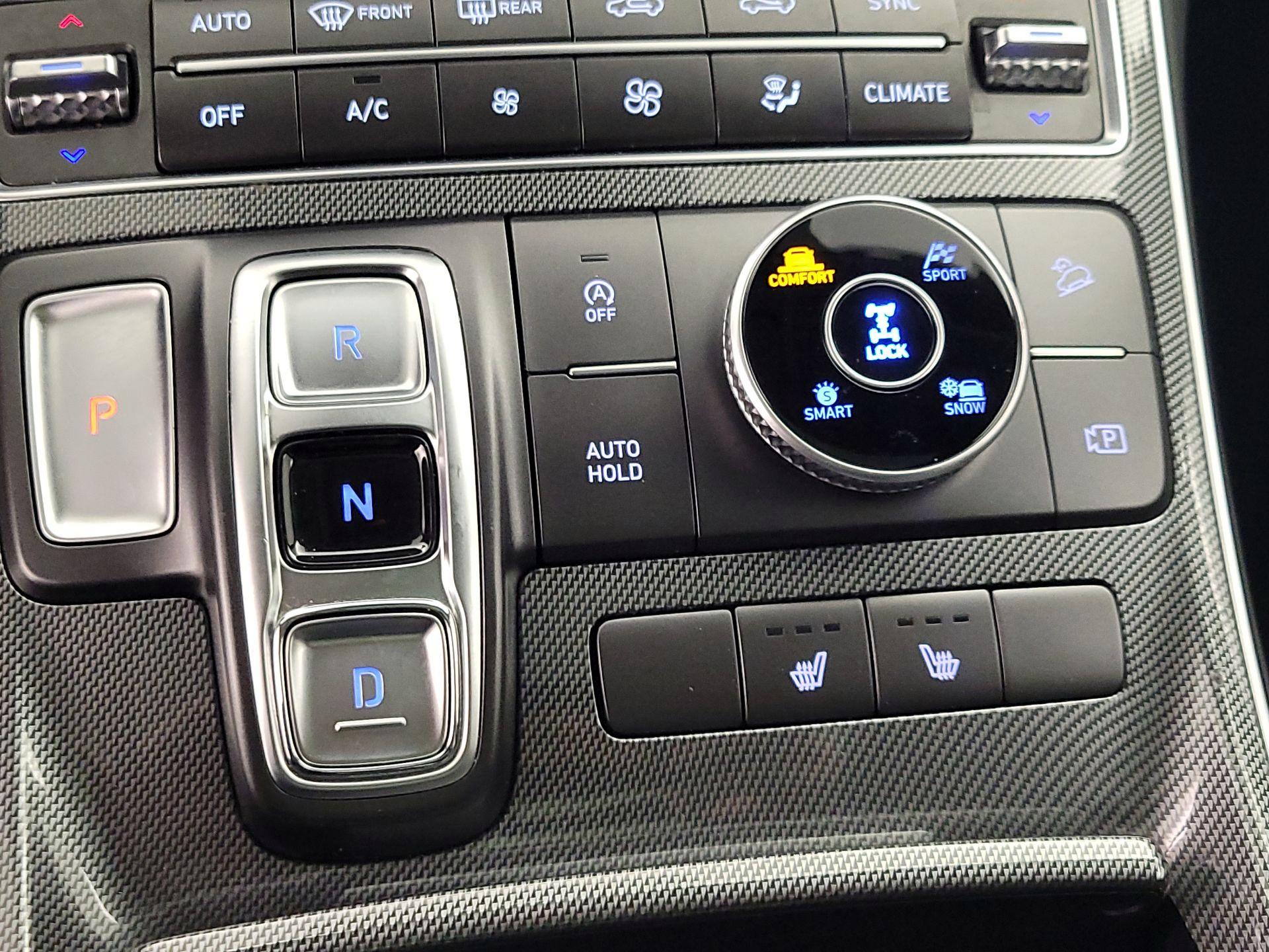 Thumbnail: 2023 Hyundai Santa Fe - 18