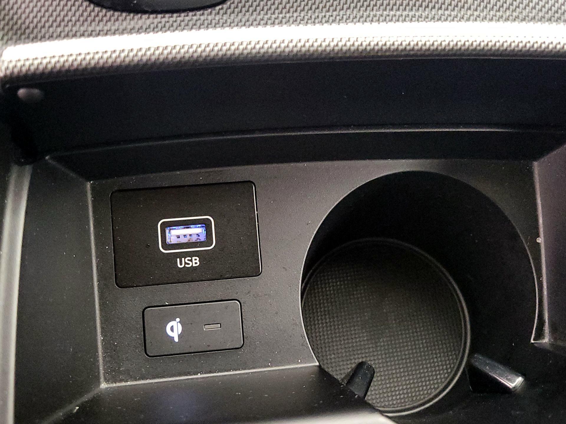 Thumbnail: 2023 Hyundai Santa Fe - 19