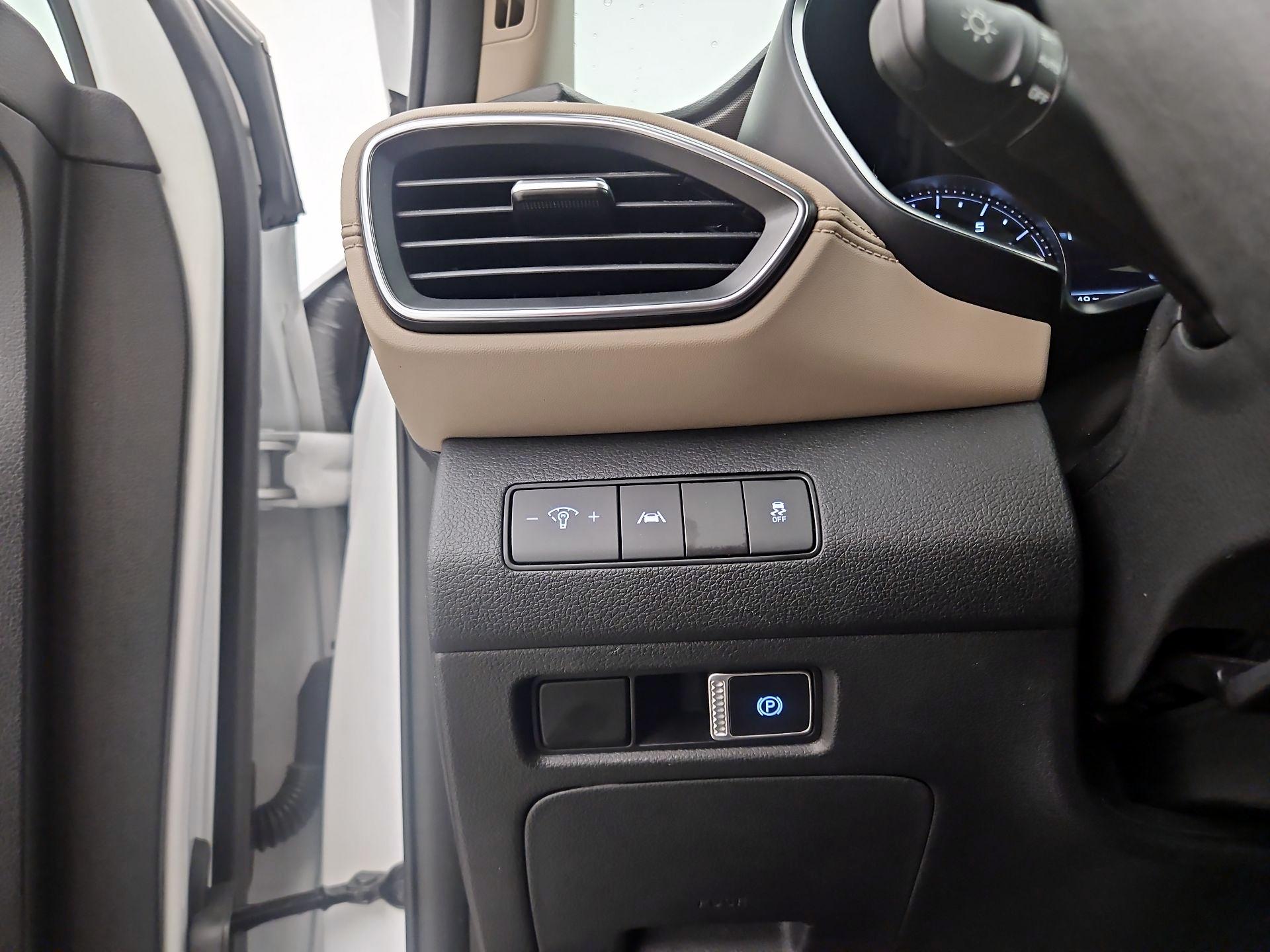 Thumbnail: 2023 Hyundai Santa Fe - 13