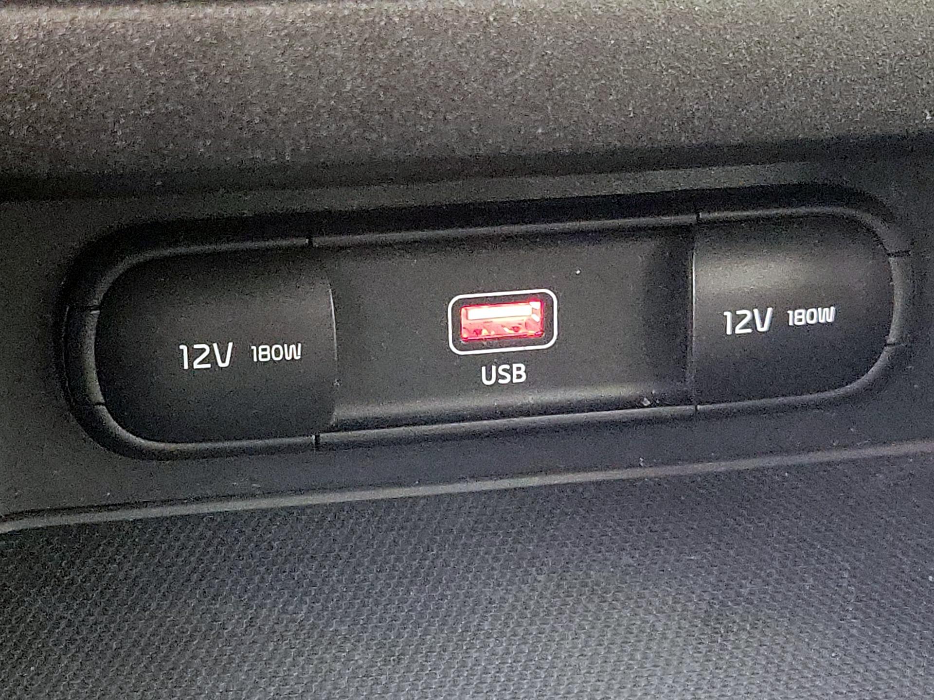 Thumbnail: 2023 Kia Forte - 18