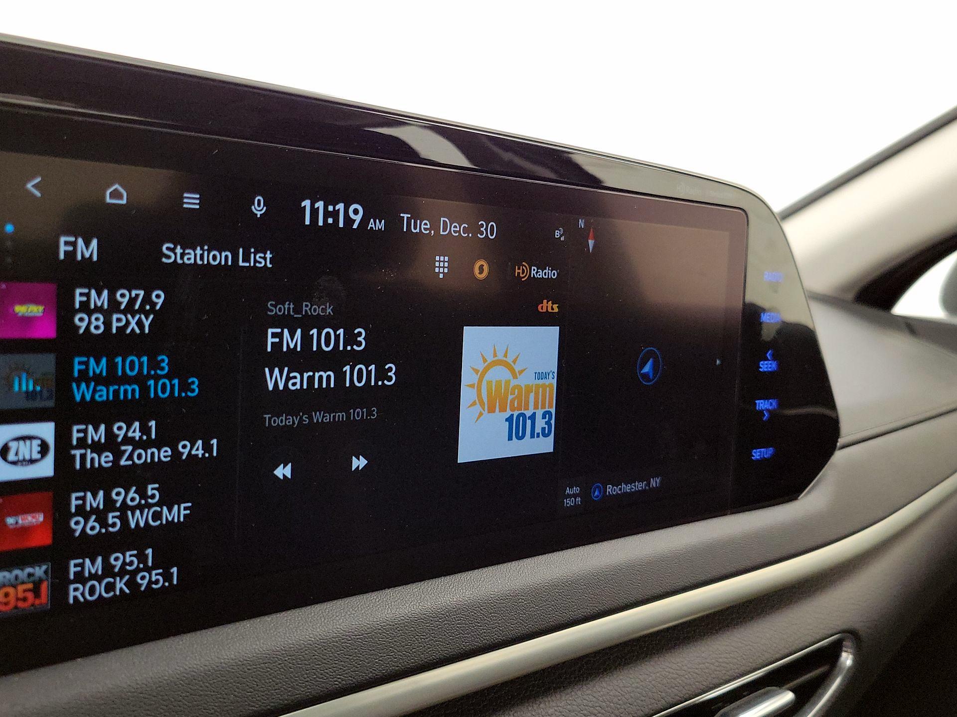 Thumbnail: 2023 Hyundai Sonata - 16