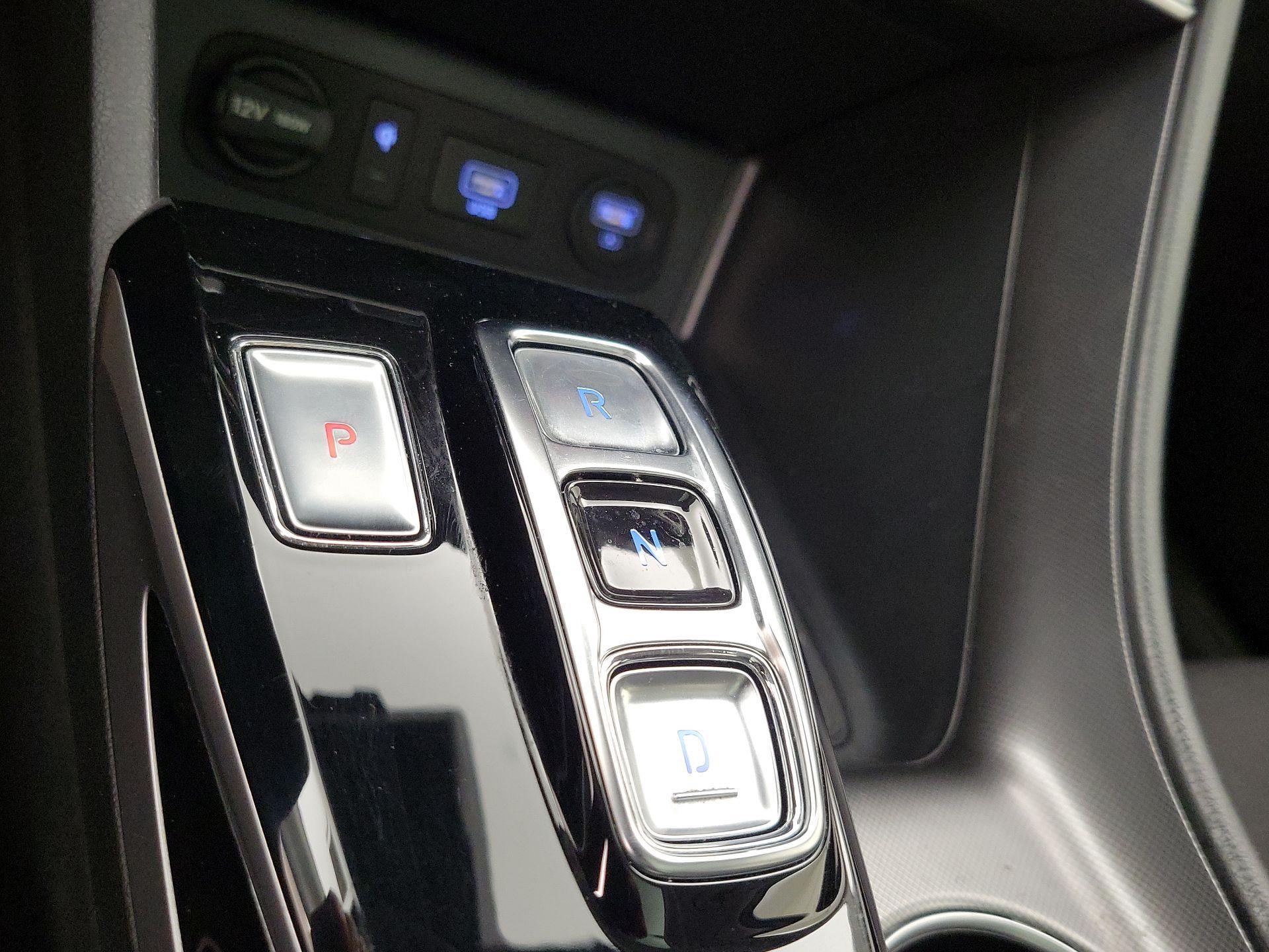 Thumbnail: 2023 Hyundai Sonata - 18