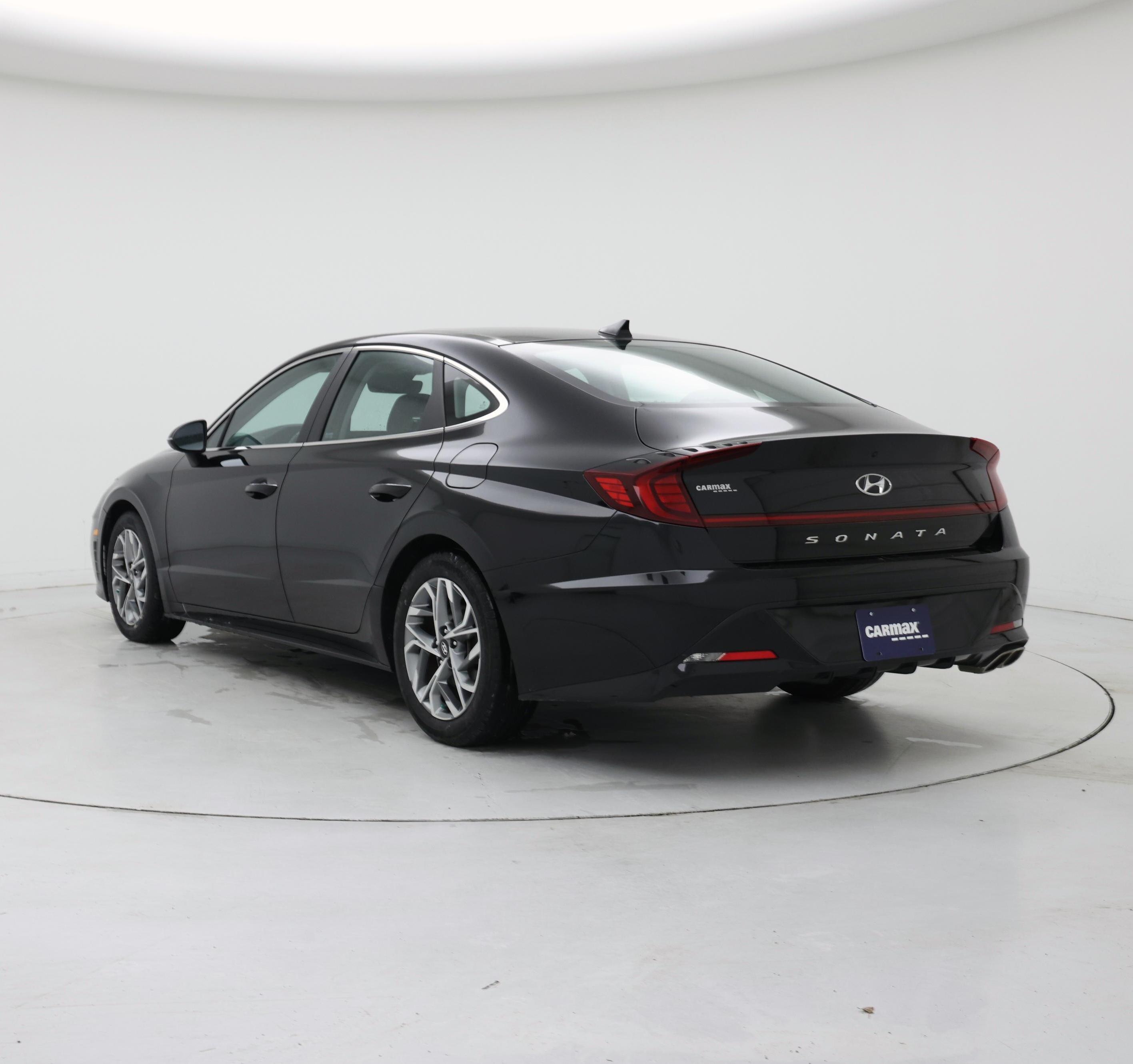 Thumbnail: 2023 Hyundai Sonata - 2