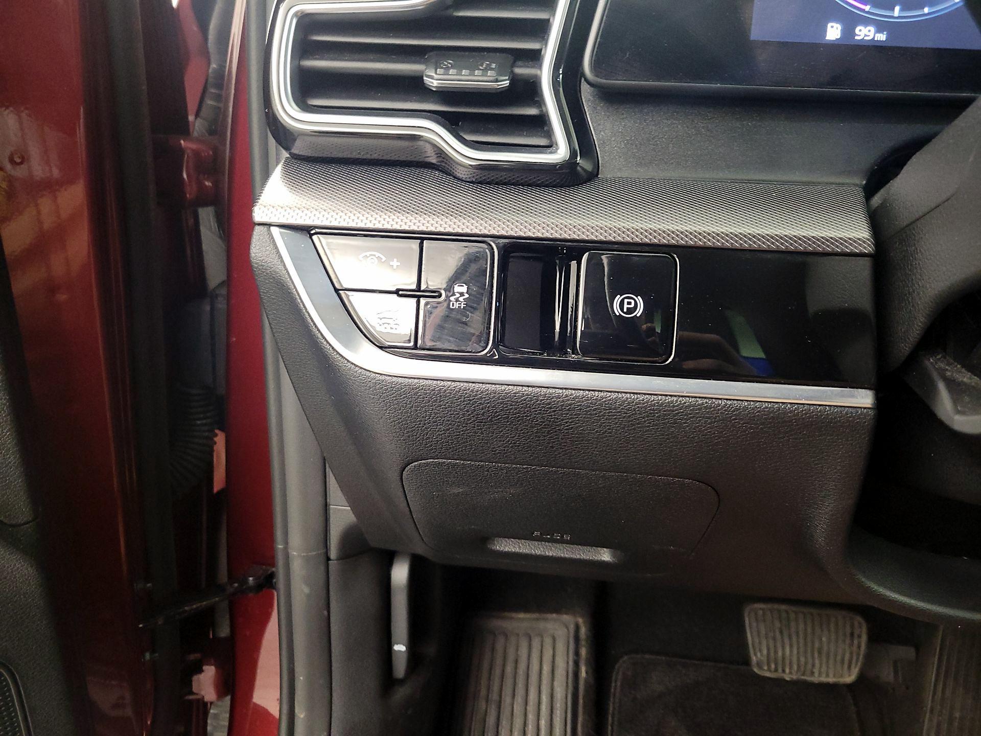 Thumbnail: 2023 Kia Sportage - 13