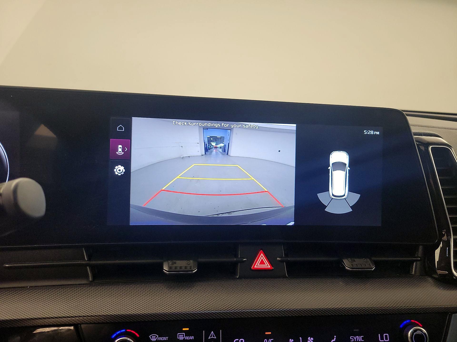 Thumbnail: 2023 Kia Sportage - 15