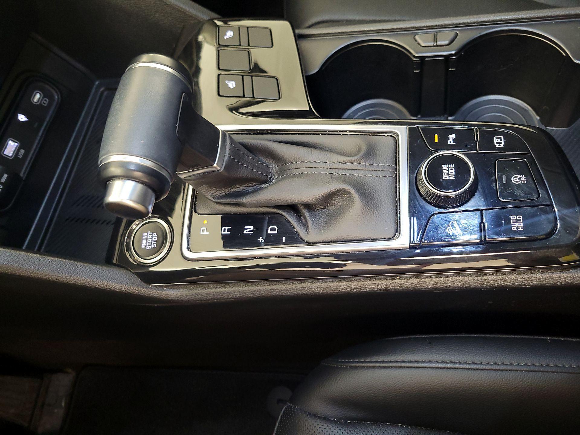 Thumbnail: 2023 Kia Sportage - 18