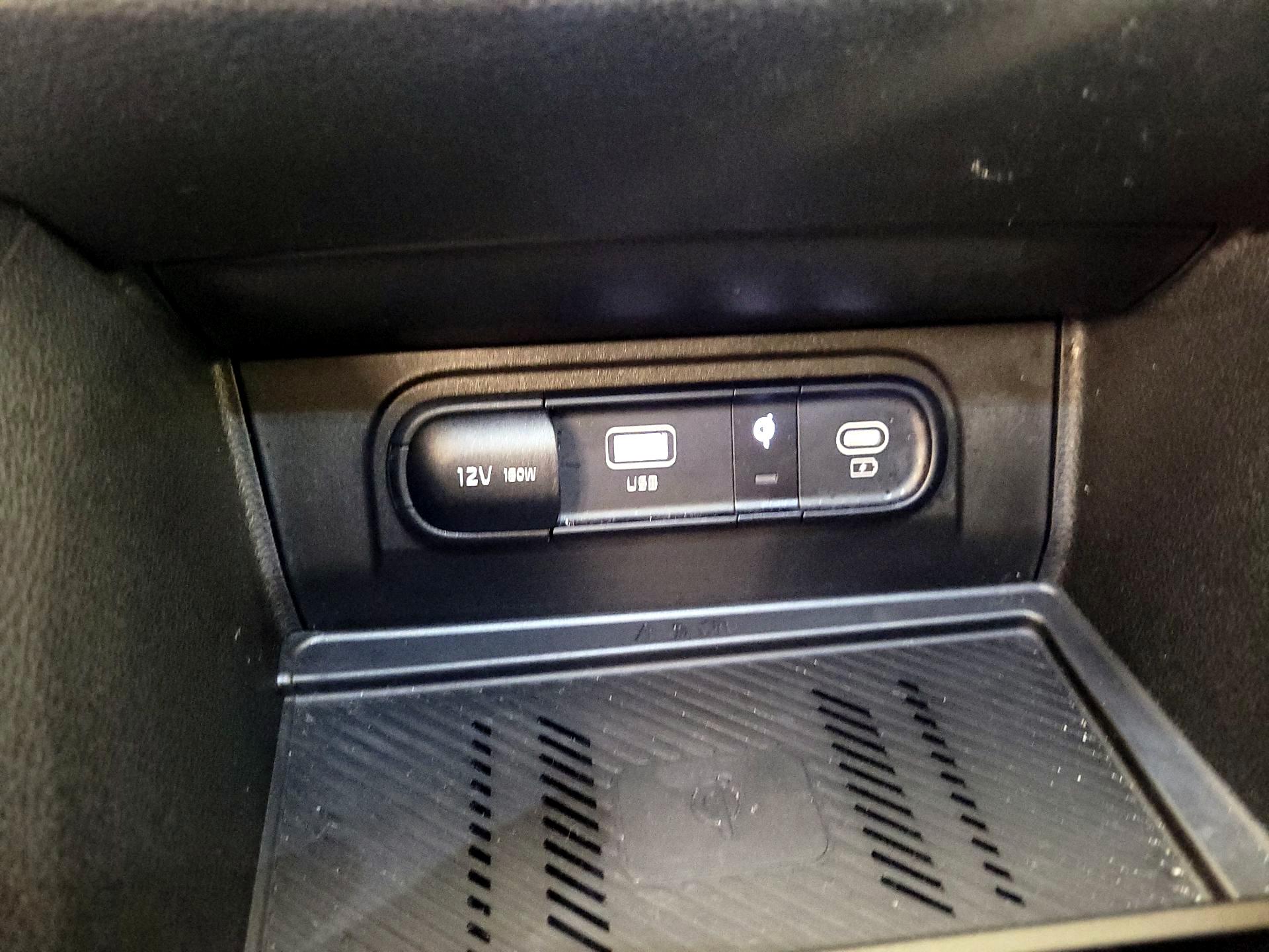 Thumbnail: 2023 Kia Sportage - 19