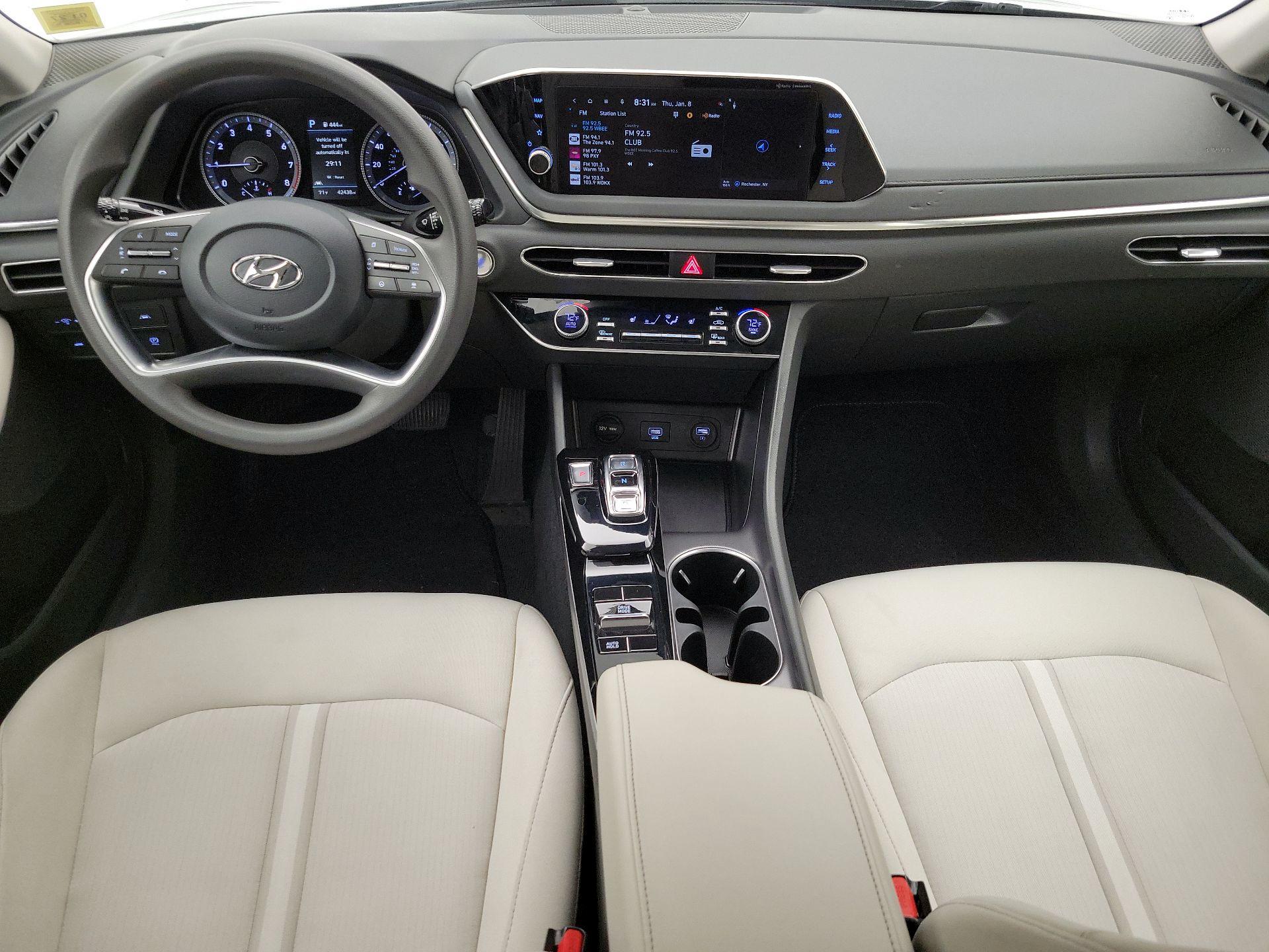 Thumbnail: 2023 Hyundai Sonata - 9